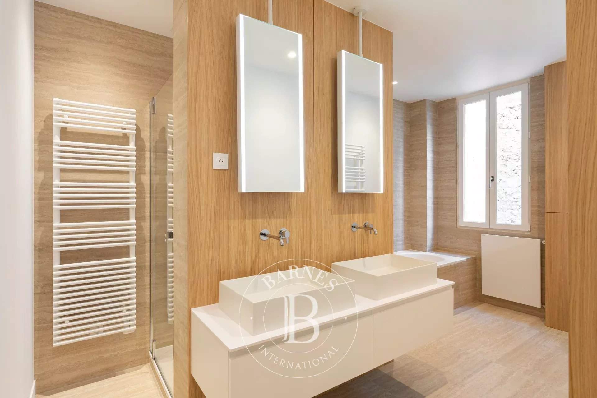 Paris  - Apartment 3 Bedrooms - picture 16