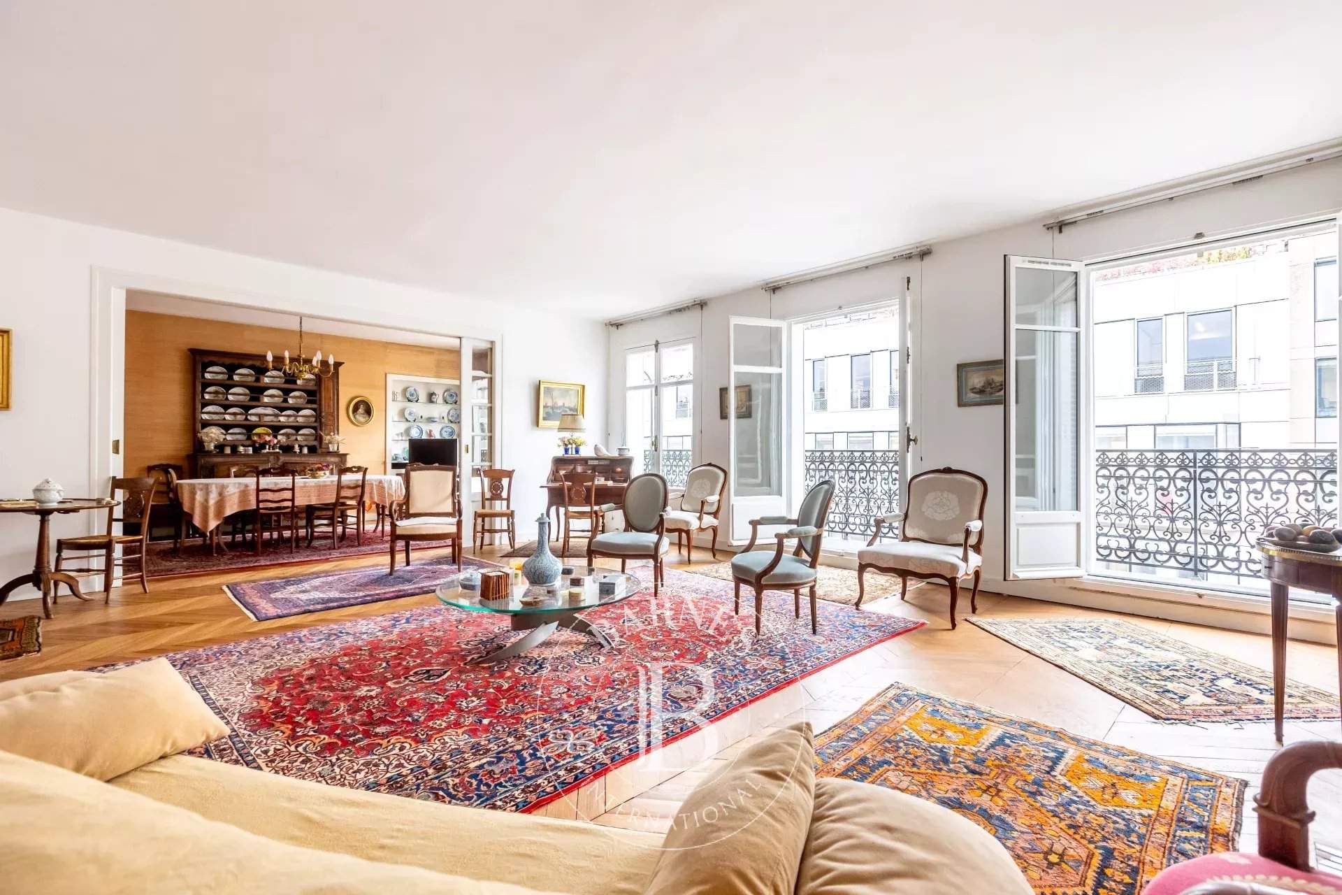 Paris  - Apartment 6 Bedrooms - picture 3