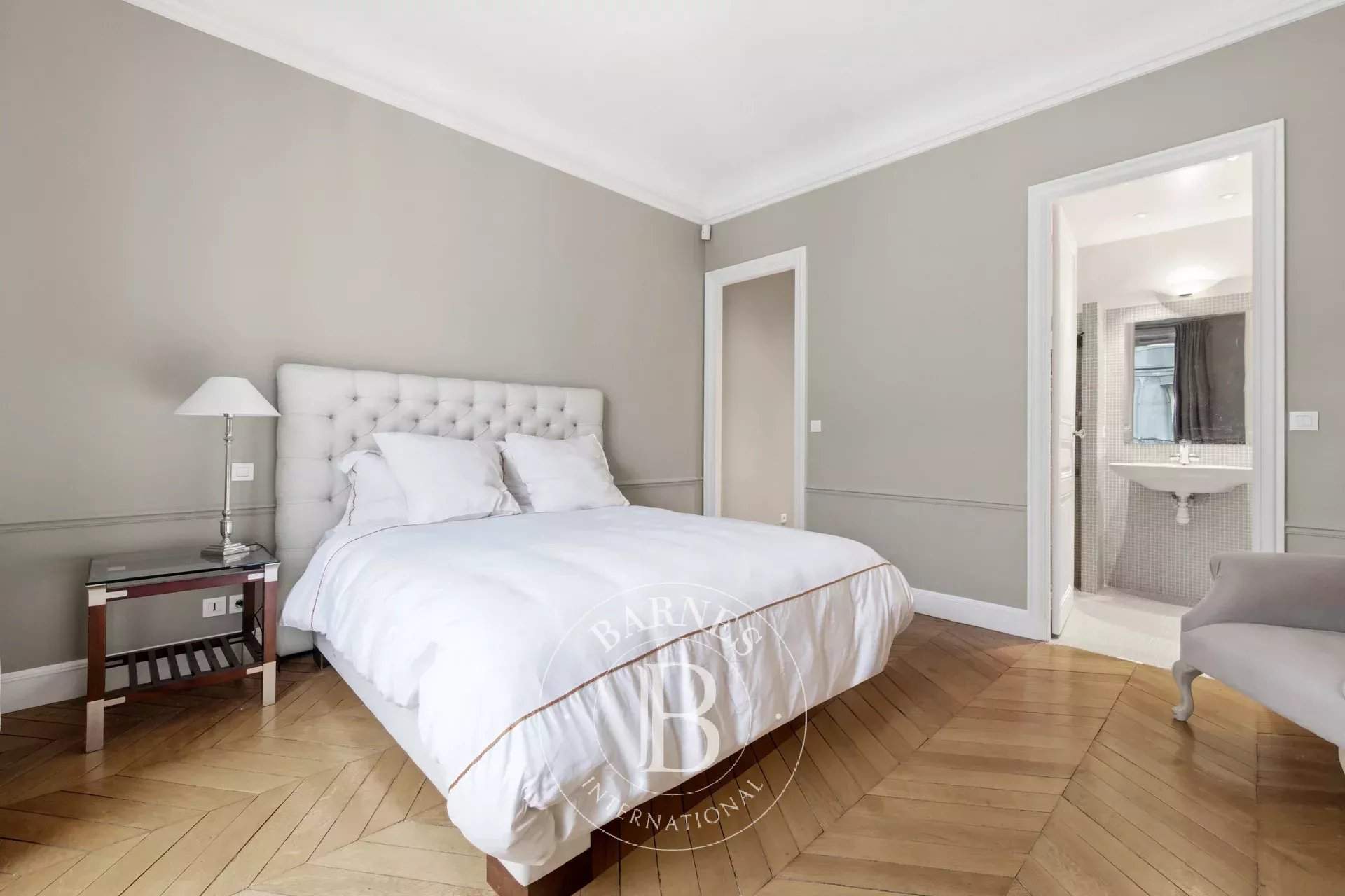 Paris  - Appartement 4 Pi&egrave;ces 2 Chambres - picture 16