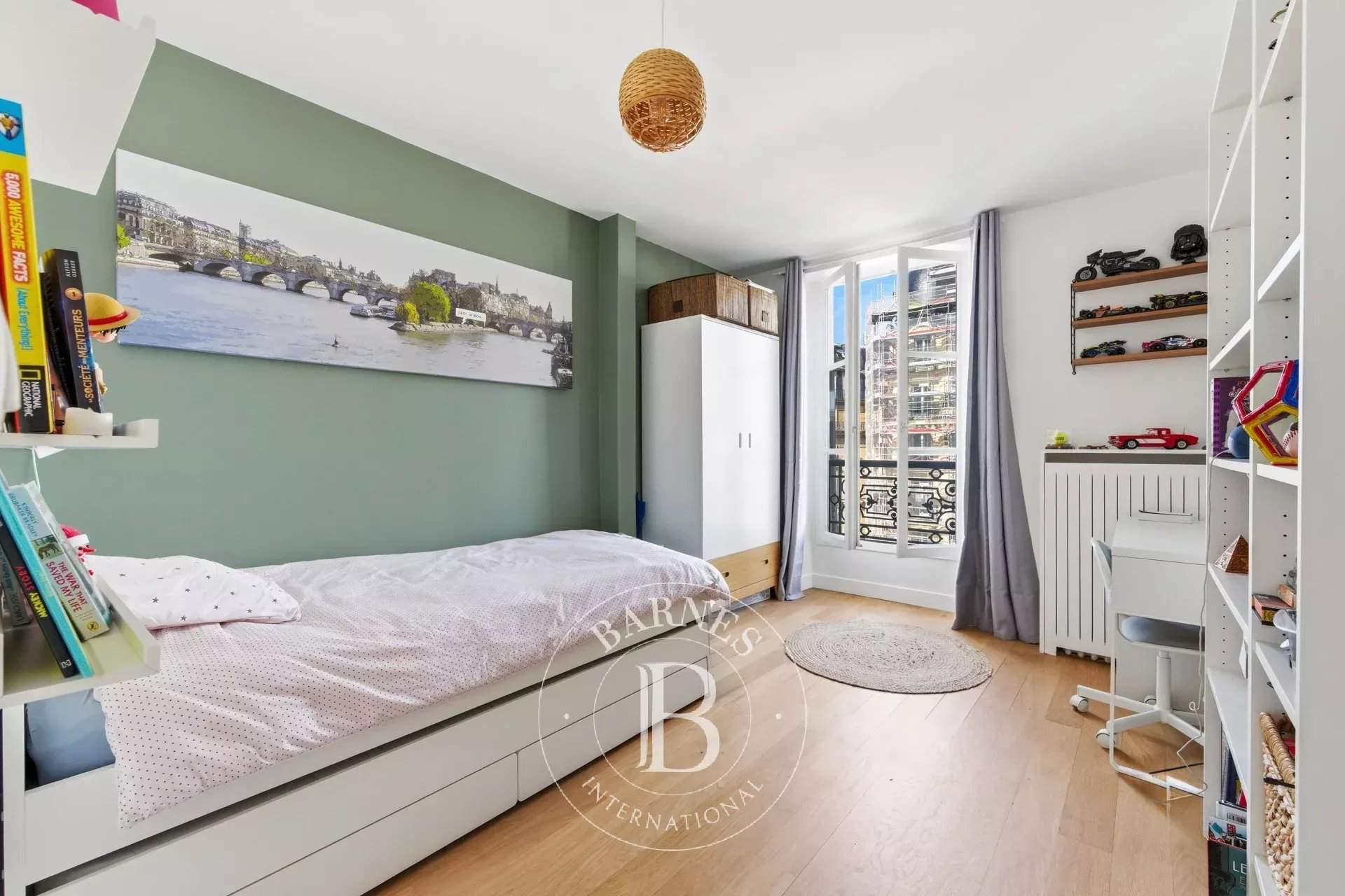 Paris  - Apartment 3 Bedrooms - picture 14