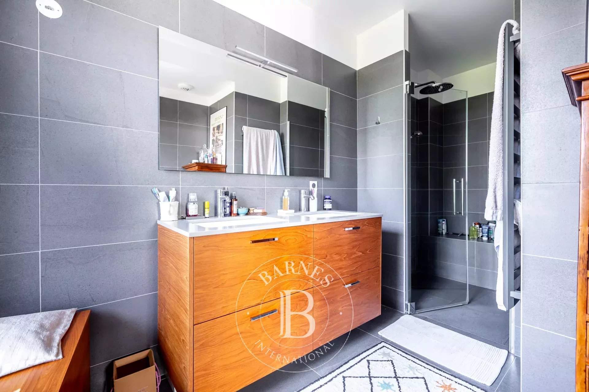 Paris  - Apartment 4 Bedrooms - picture 12