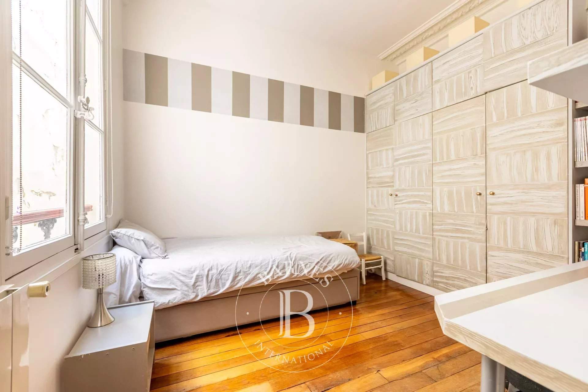 Paris  - Appartement 5 Pièces 3 Chambres - picture 12