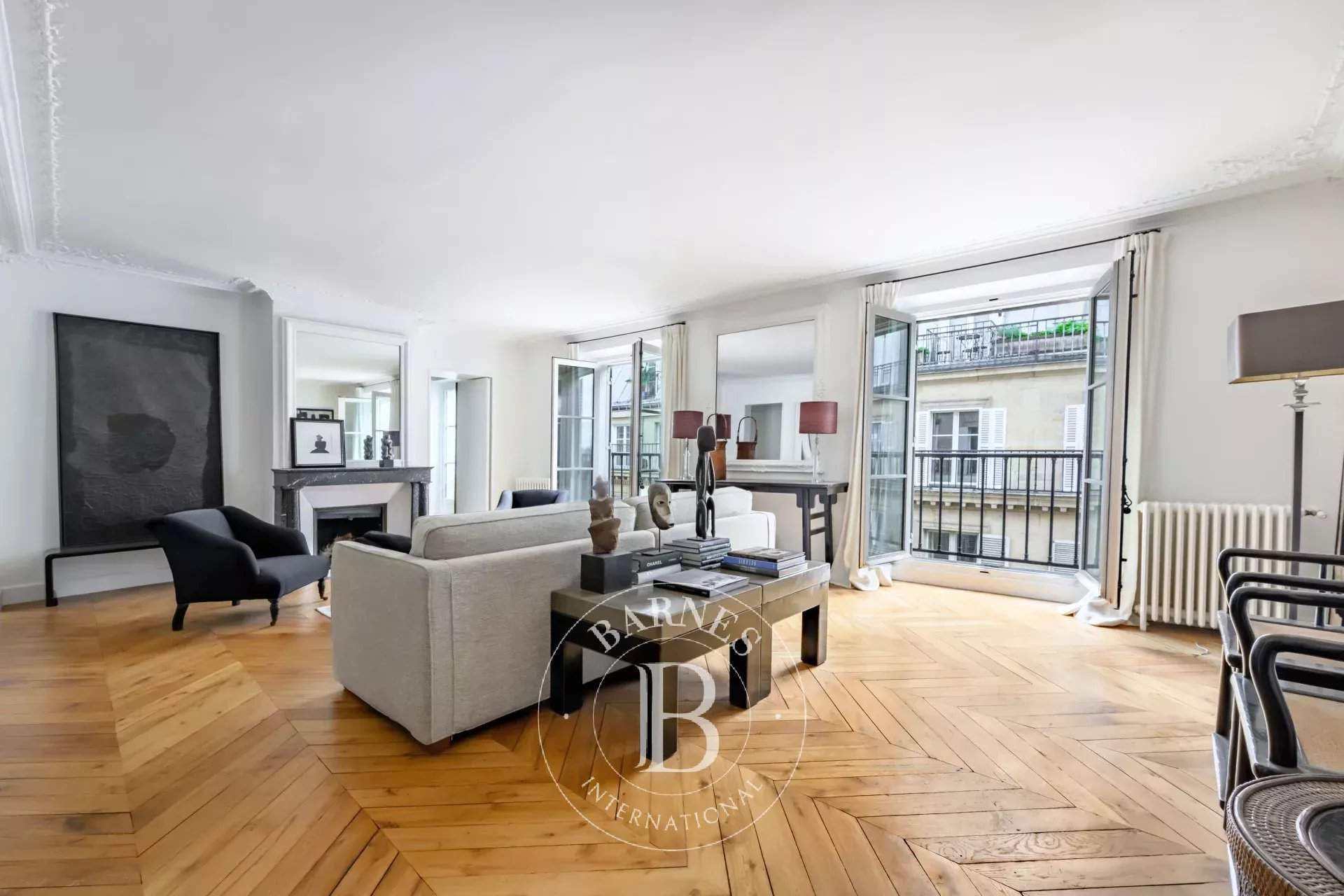 Paris  - Apartment 3 Bedrooms - picture 4