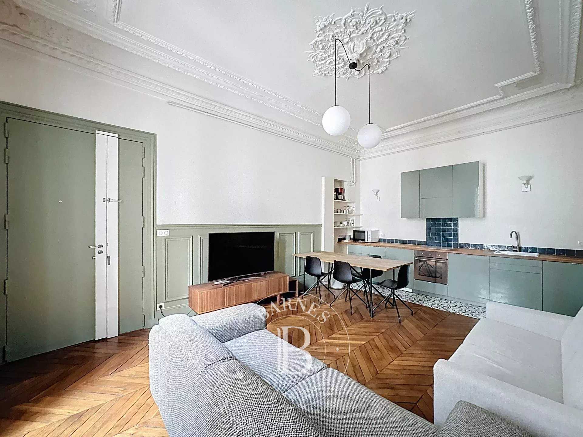 Paris  - Appartement 2 Pi&egrave;ces, 1 Chambre