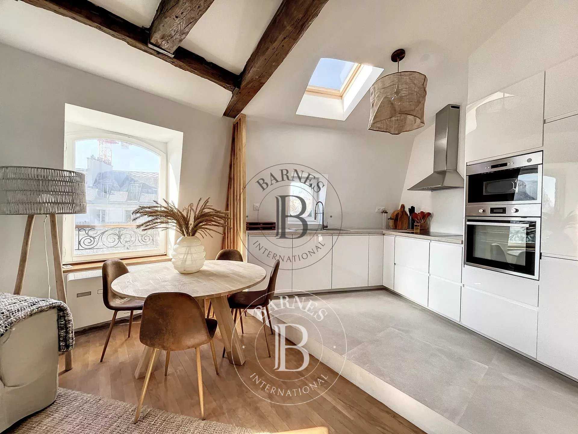 Paris  - Appartement 2 Pi&egrave;ces, 1 Chambre