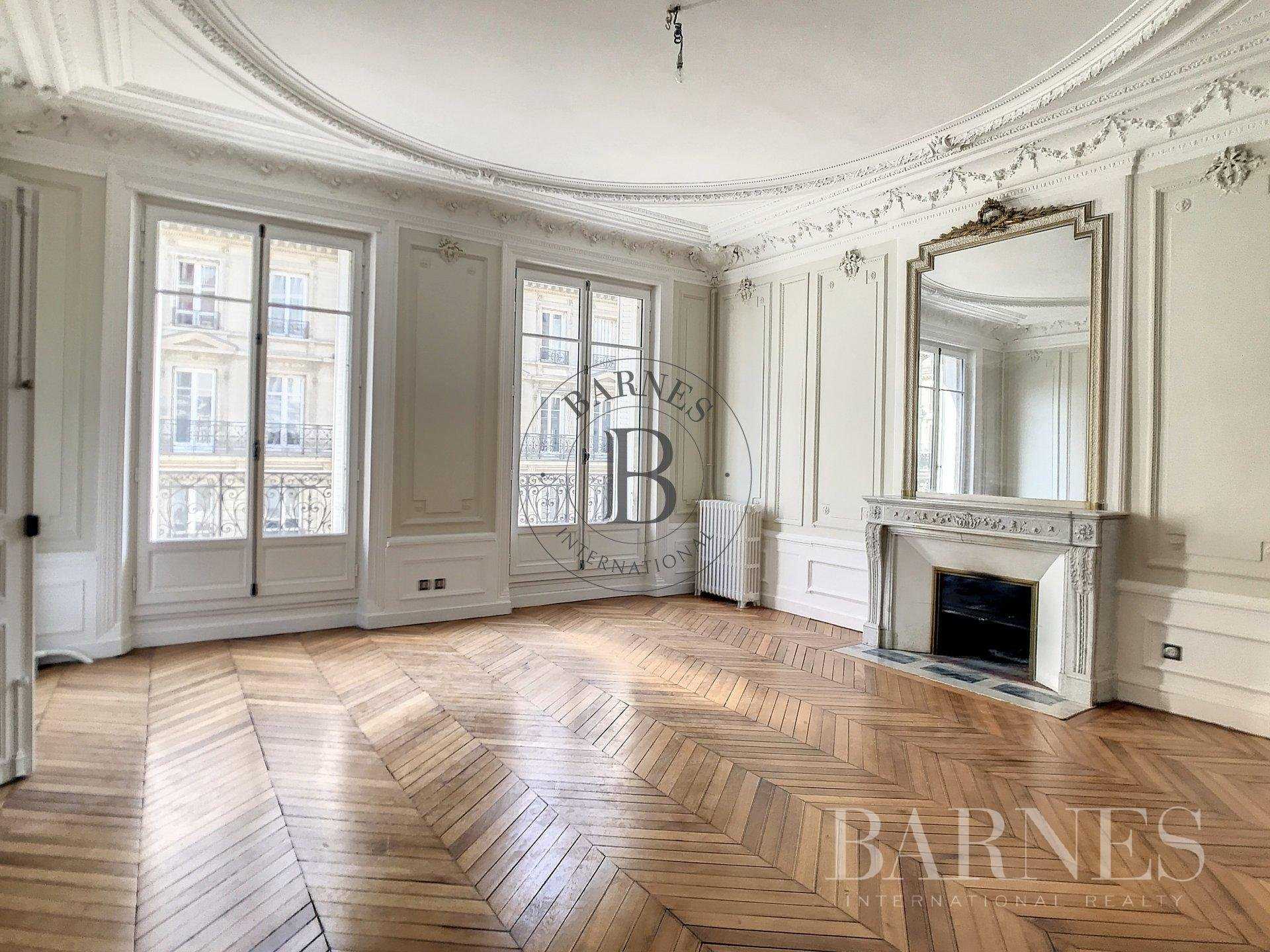 Appartement Paris 75008