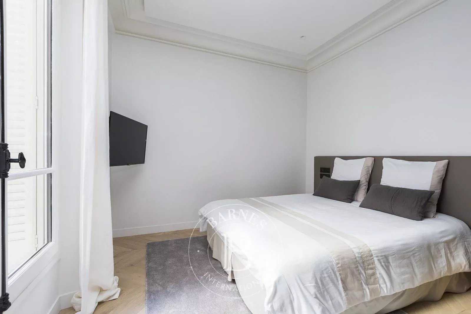 Paris  - Piso 3 Cuartos 2 Habitaciones