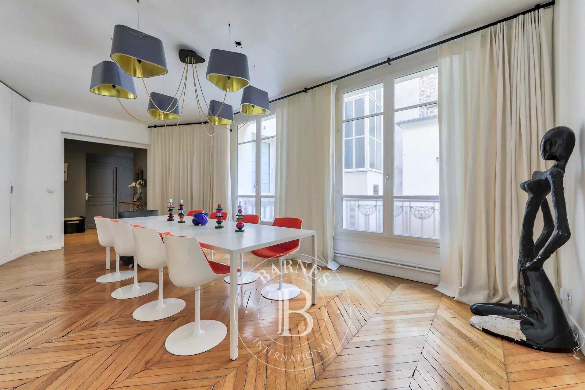 Paris  - Piso 8 Cuartos 6 Habitaciones