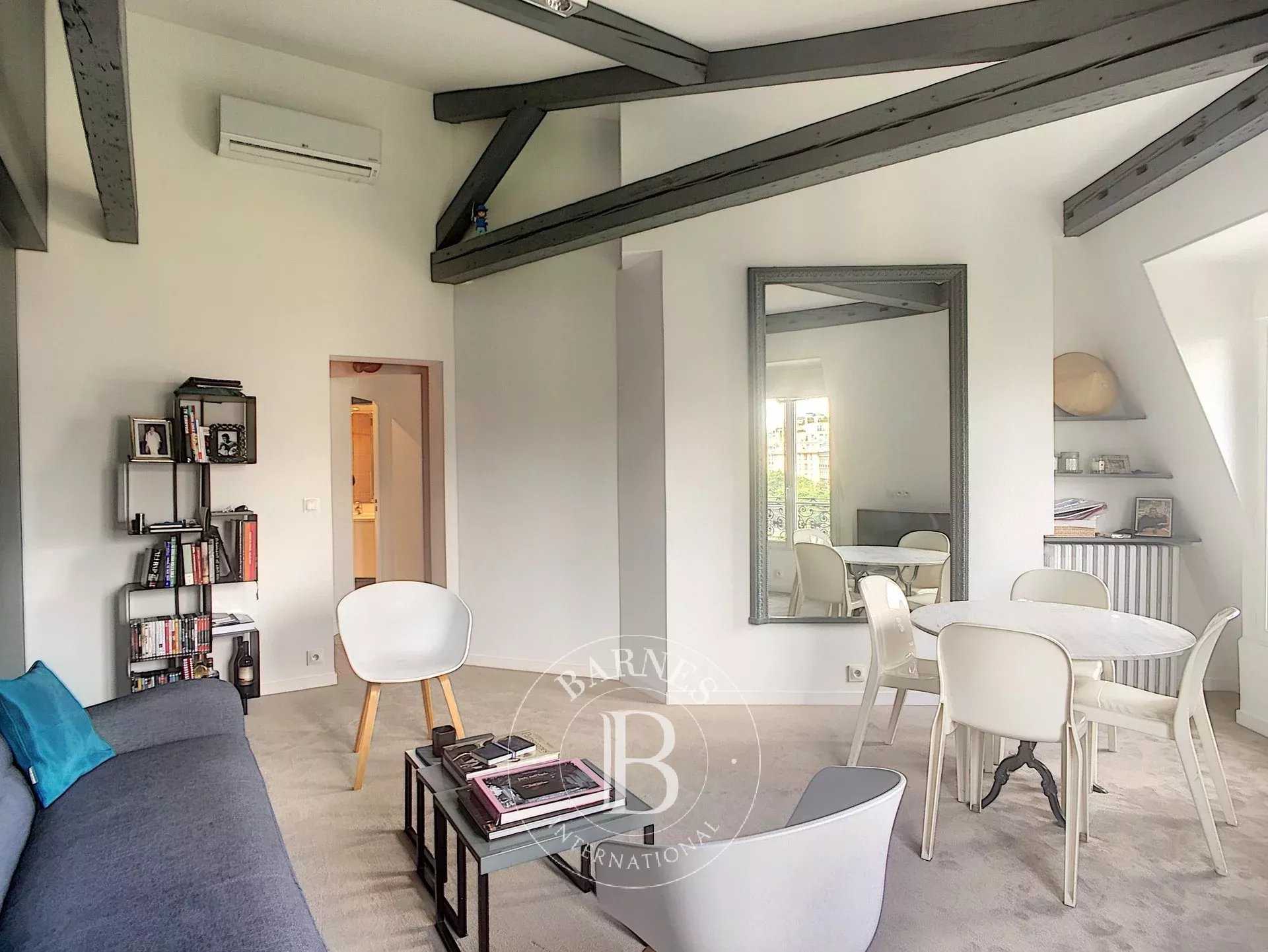 Paris  - Apartment 2 Bedrooms