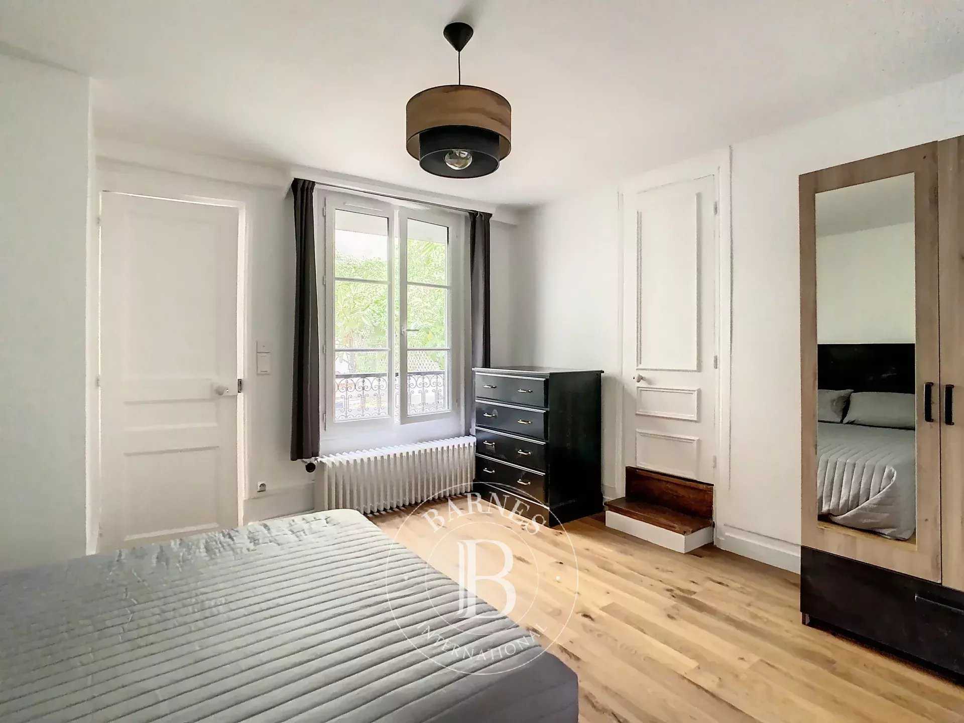 Paris  - Appartement 2 Pi&egrave;ces, 1 Chambre