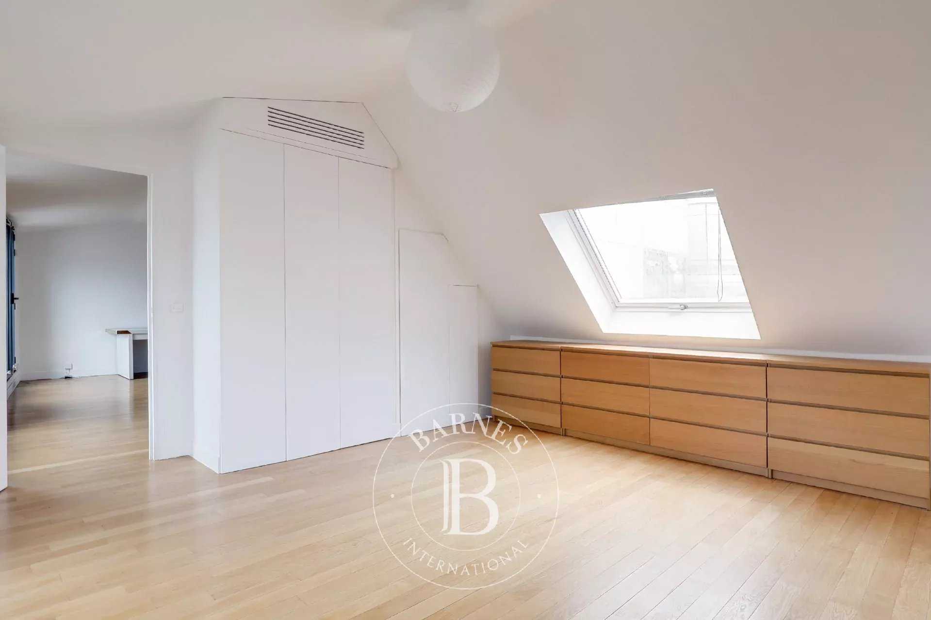 Paris  - Apartment 2 Bedrooms