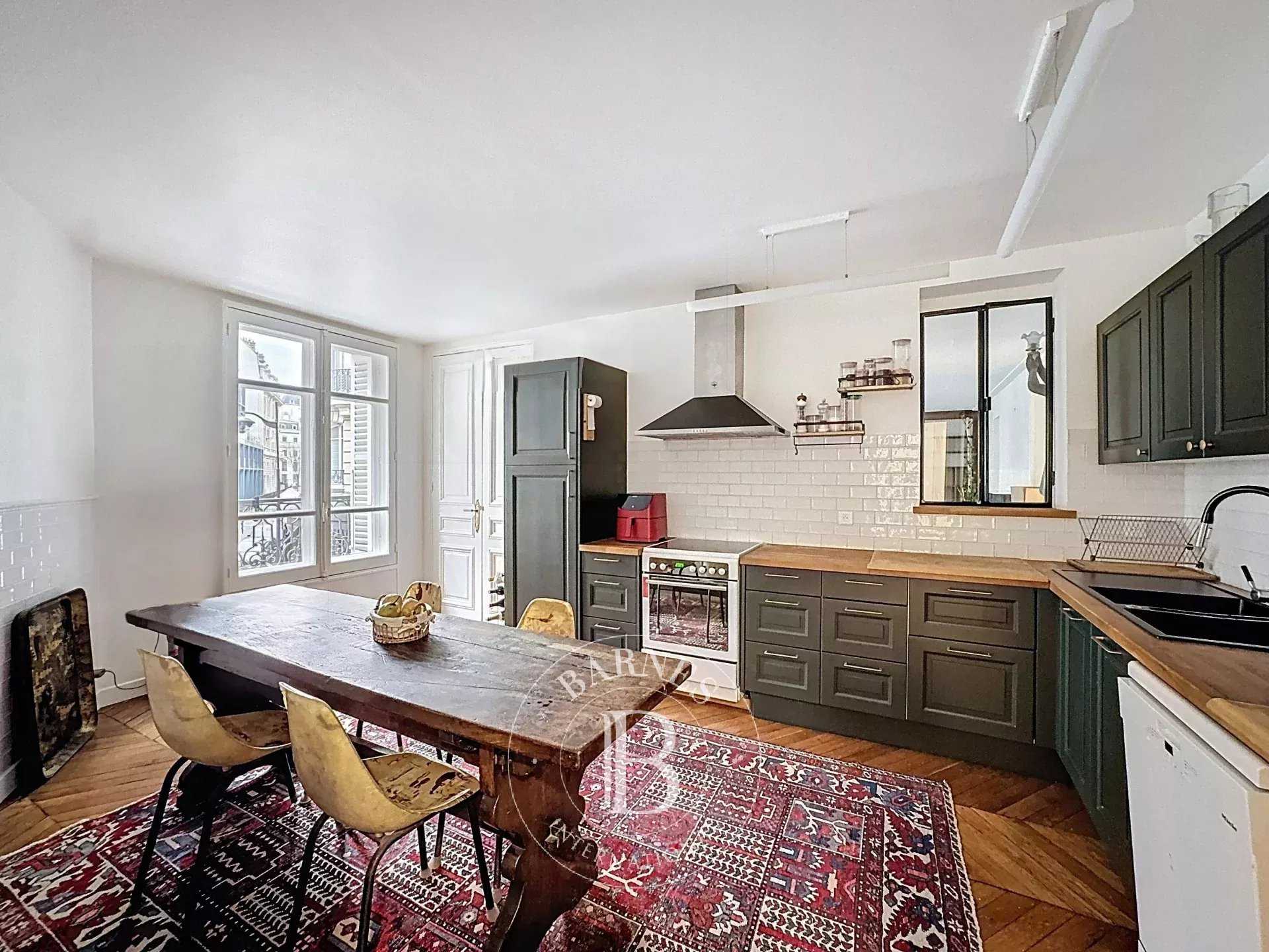 Paris  - Piso 3 Cuartos 2 Habitaciones