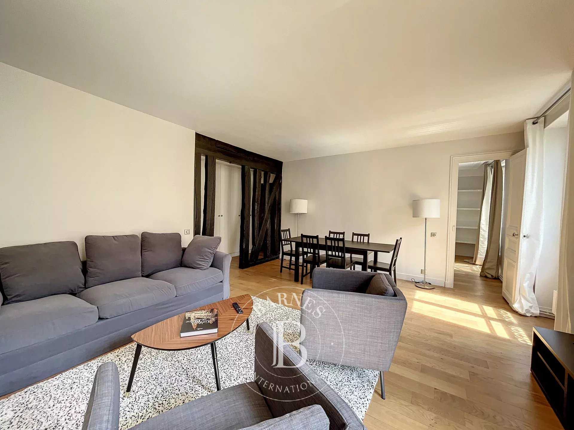 Paris  - Appartement 3 Pi&egrave;ces 2 Chambres