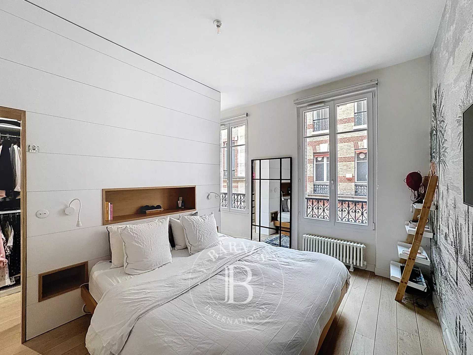 Paris  - Appartement 4 Pi&egrave;ces 3 Chambres