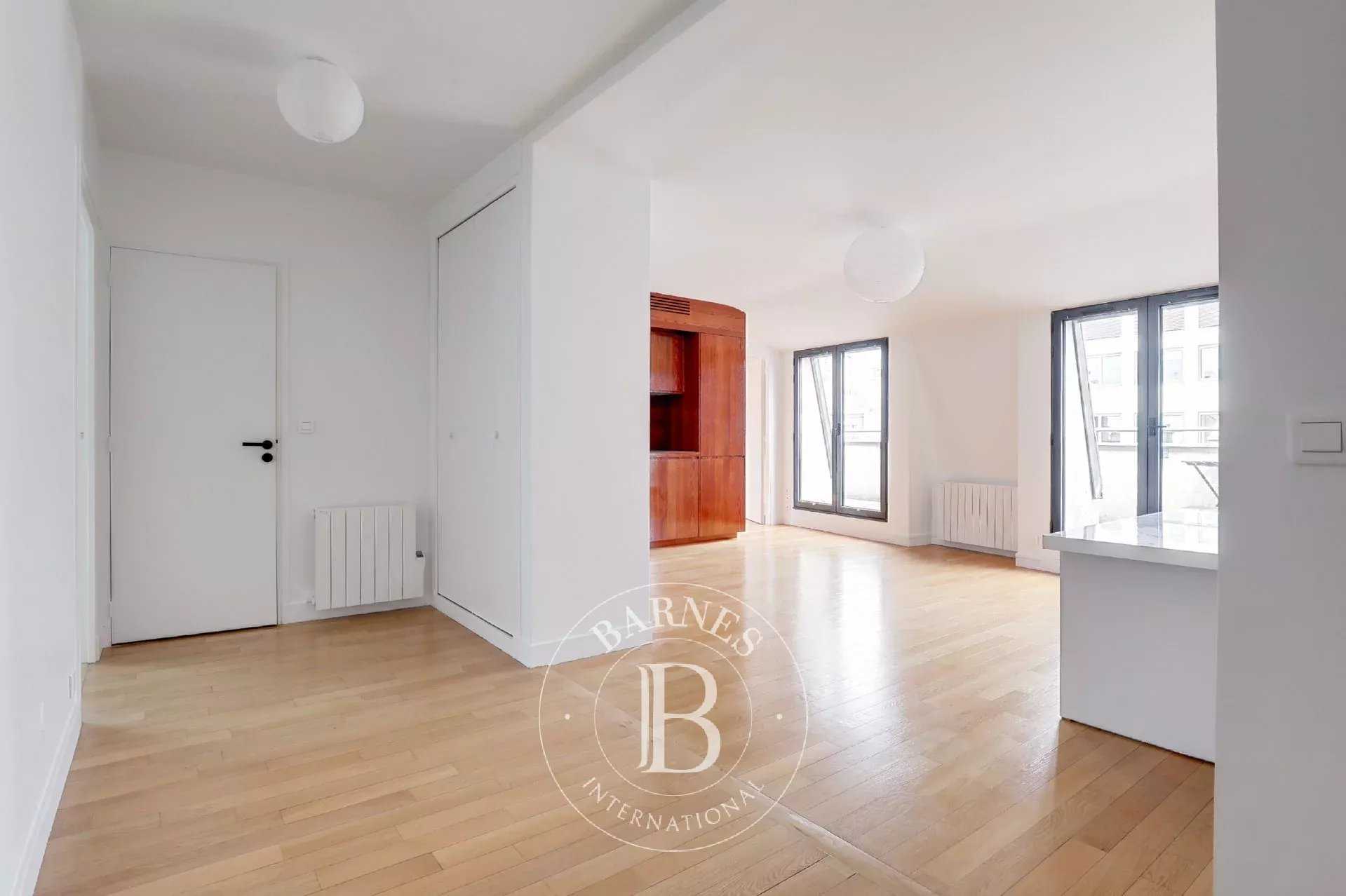 Paris  - Apartment 2 Bedrooms