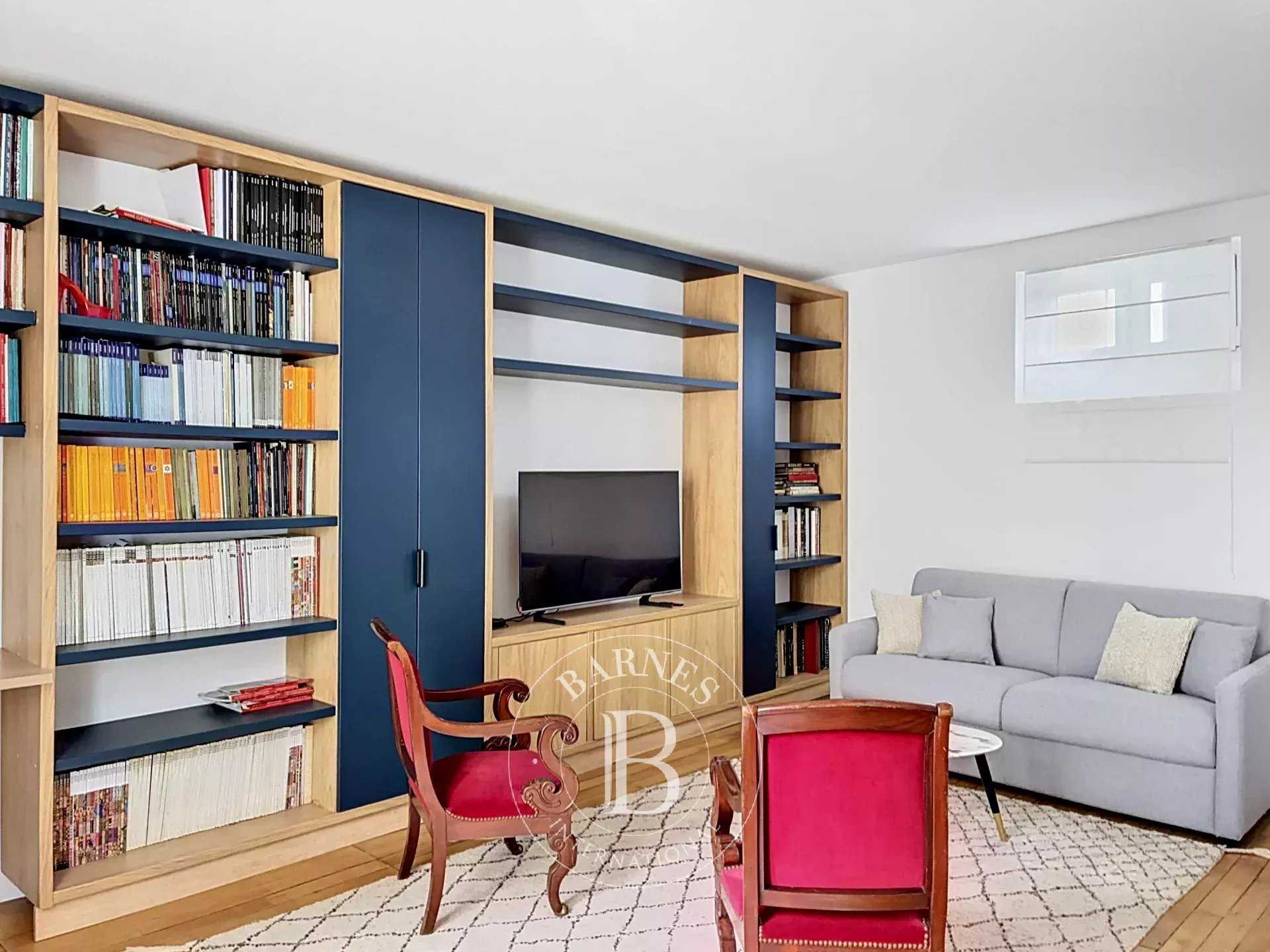 Paris  - Appartement 2 Pi&egrave;ces, 1 Chambre