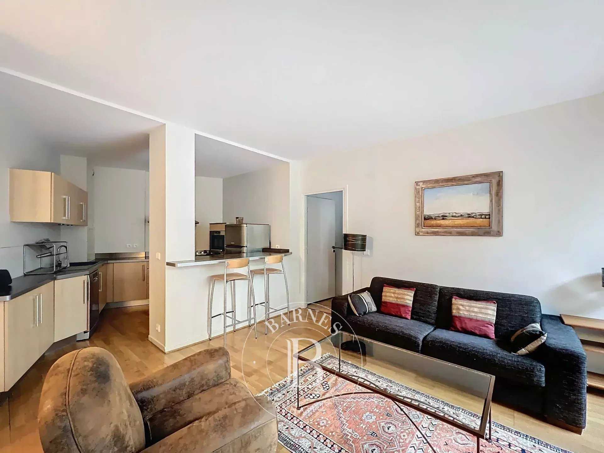 Paris  - Appartement 2 Pi&egrave;ces, 1 Chambre