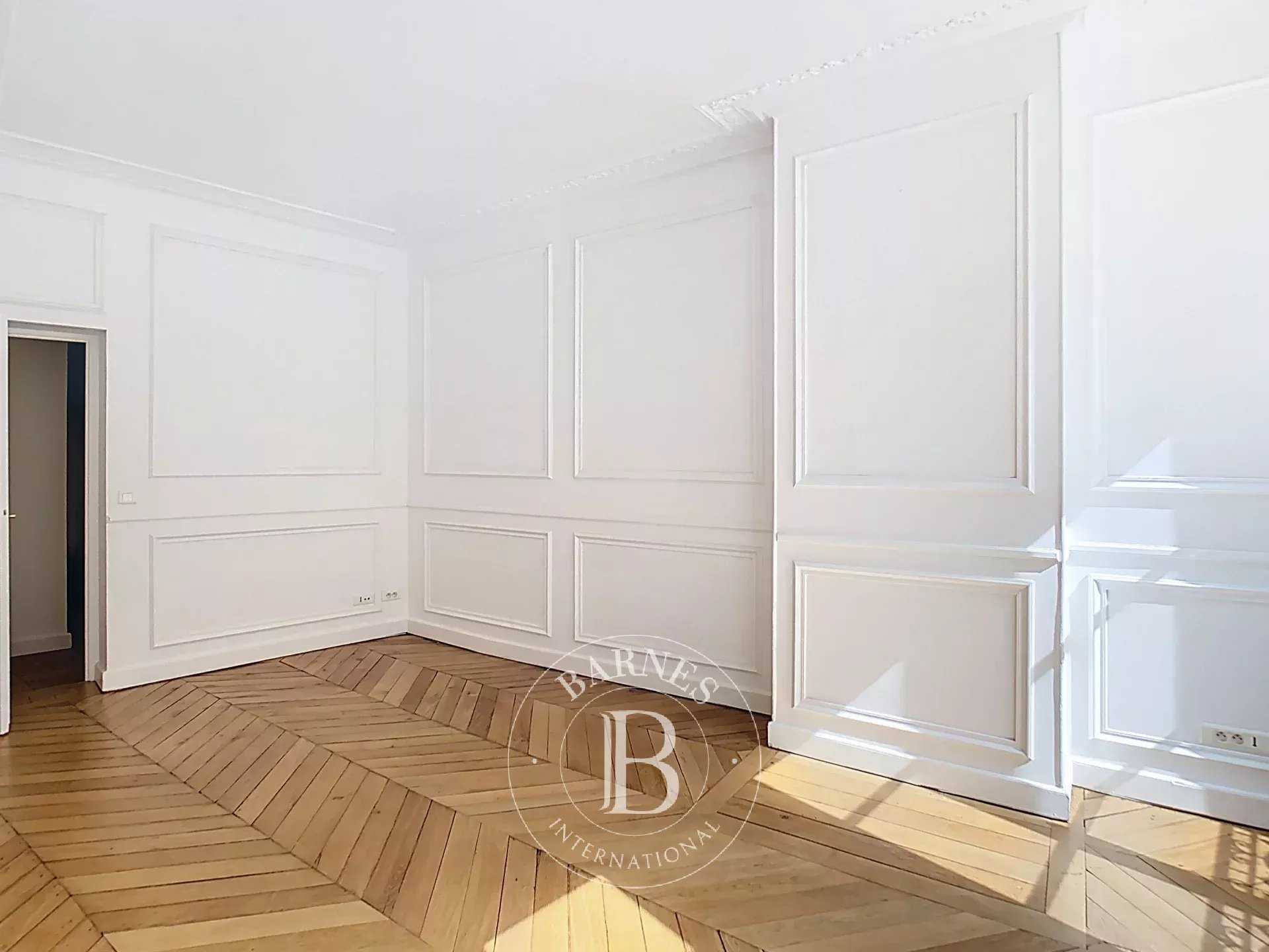 Paris  - Appartement 3 Pi&egrave;ces, 1 Chambre