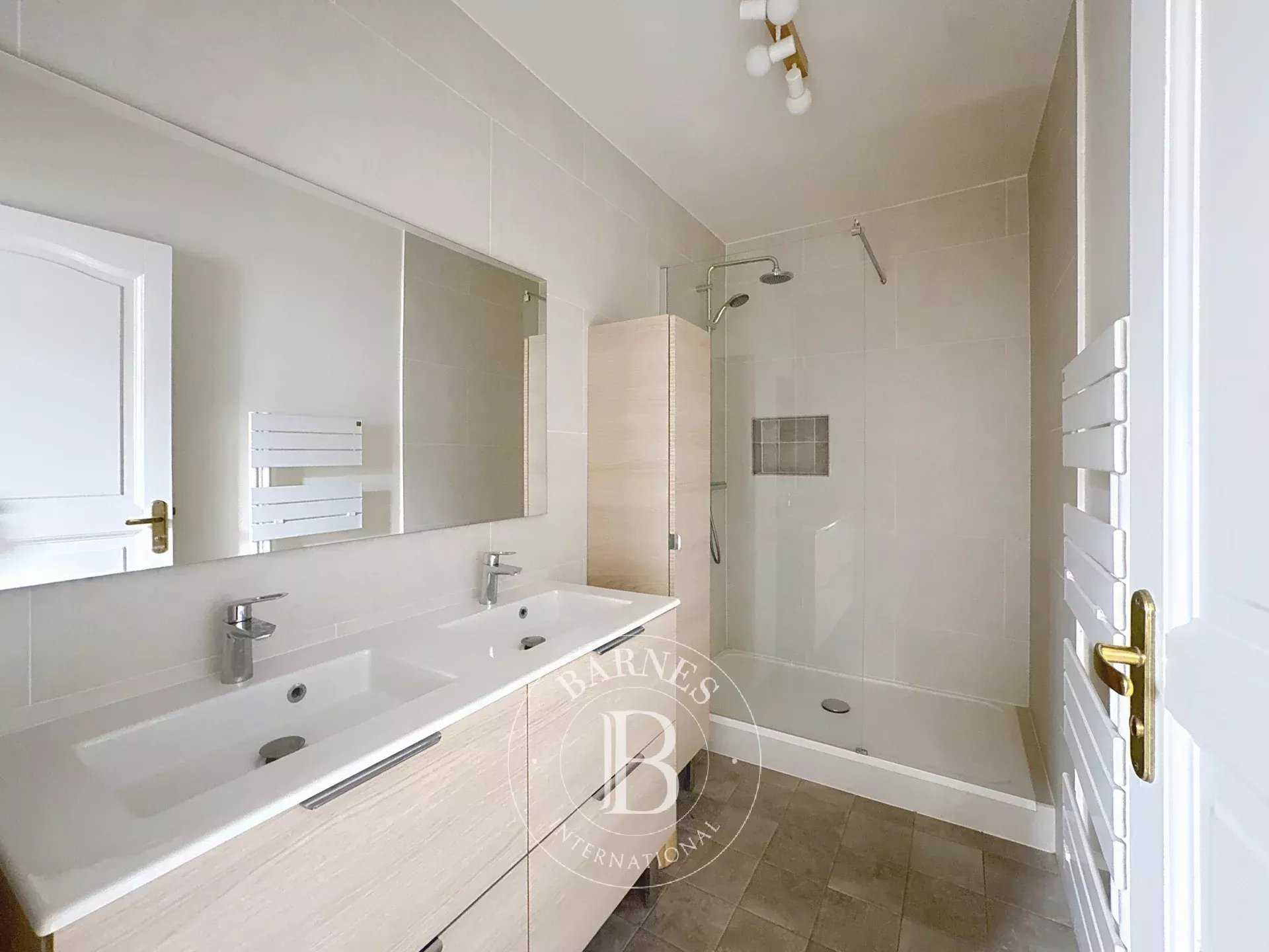 Paris  - Apartment 1 Bedroom