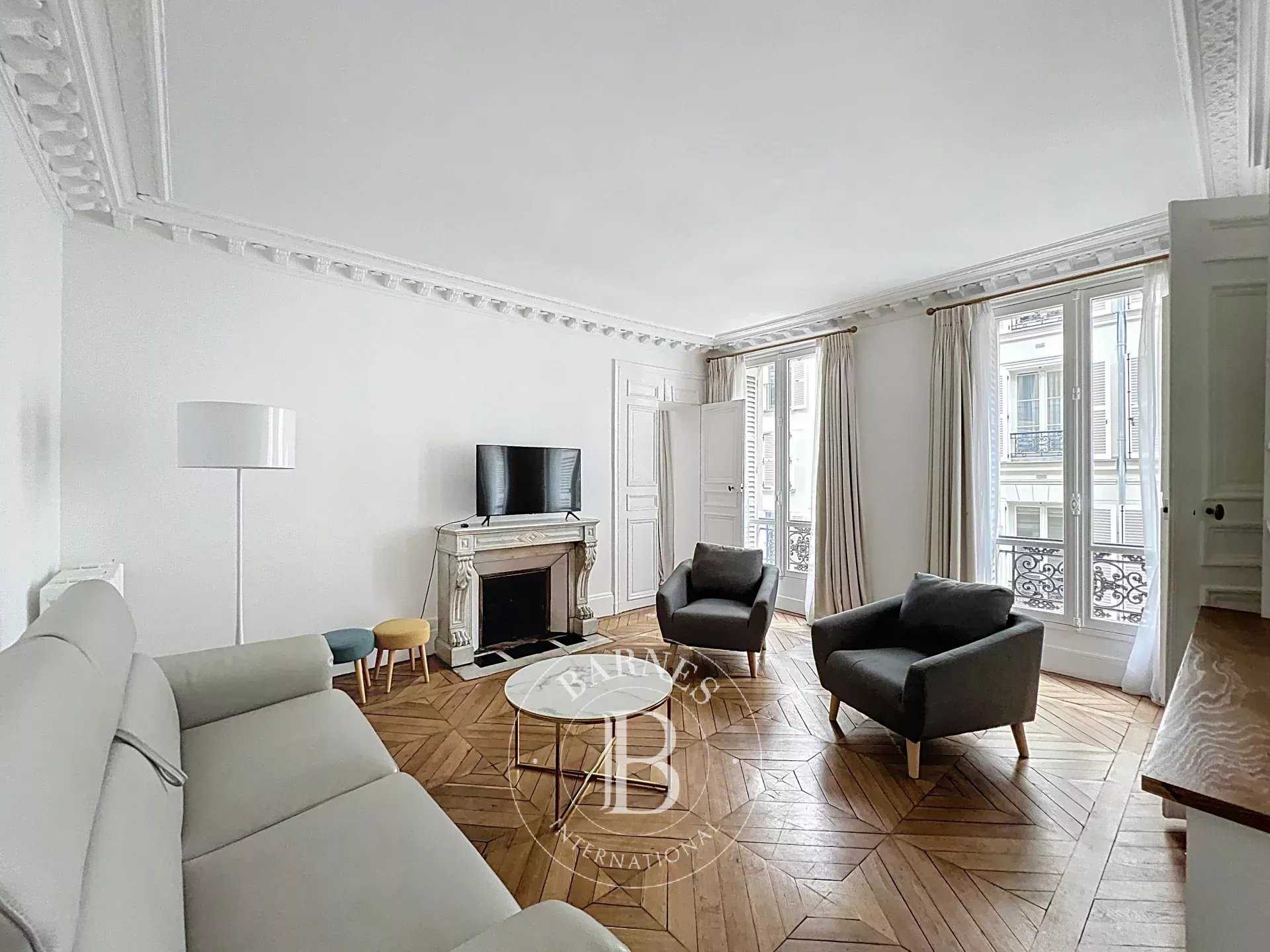 Paris  - Appartement 3 Pièces 2 Chambres