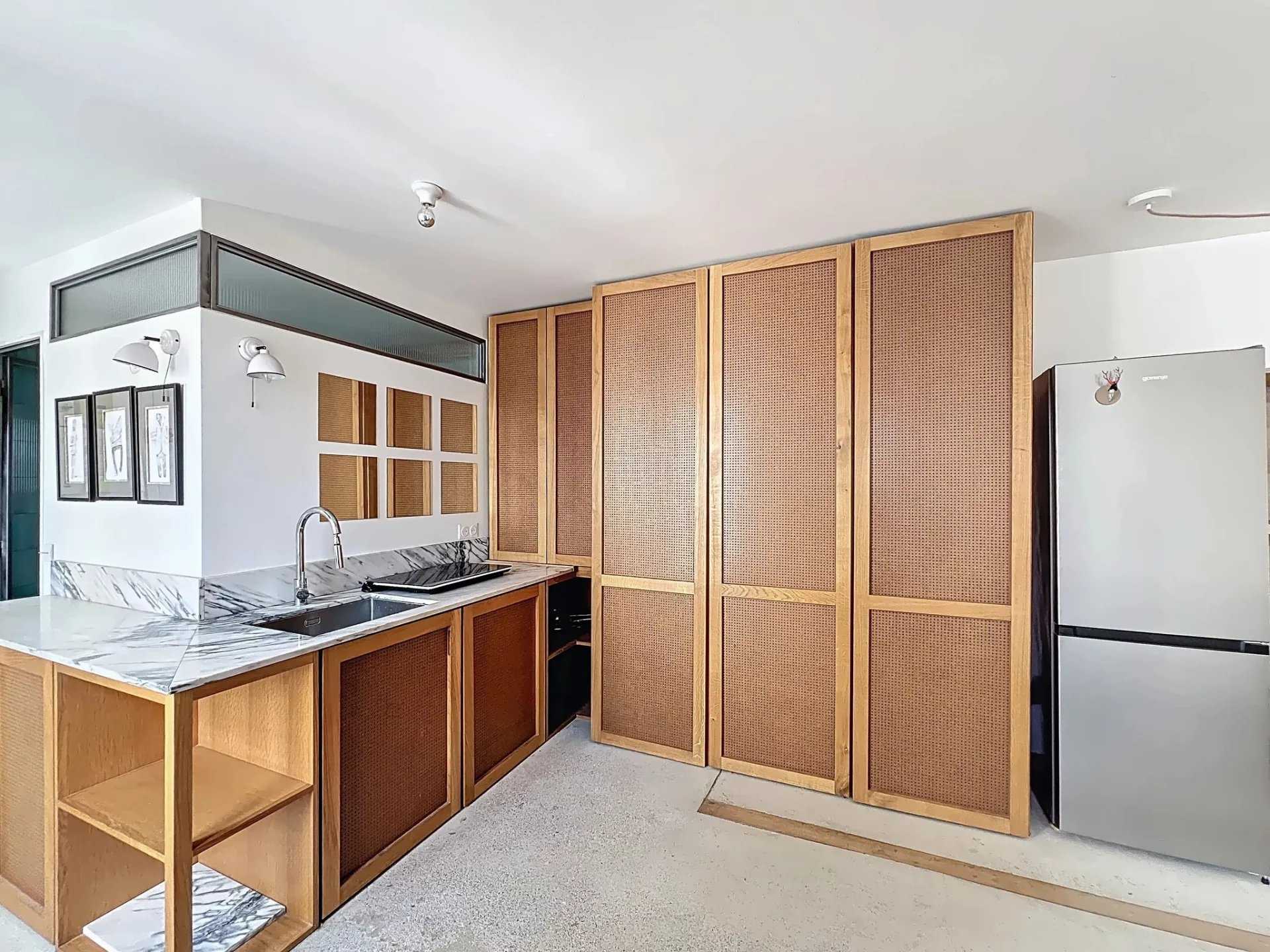 Paris  - Appartement 2 Pi&egrave;ces, 1 Chambre