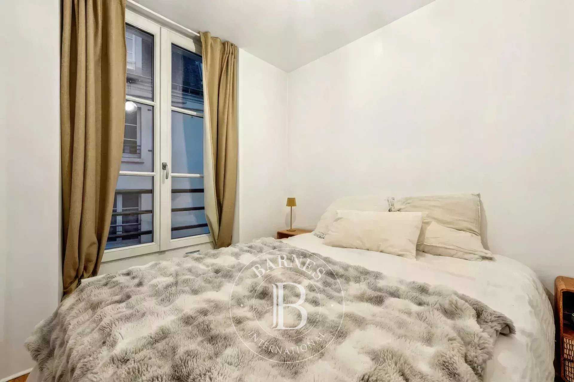 Paris  - Appartement 2 Pi&egrave;ces, 1 Chambre