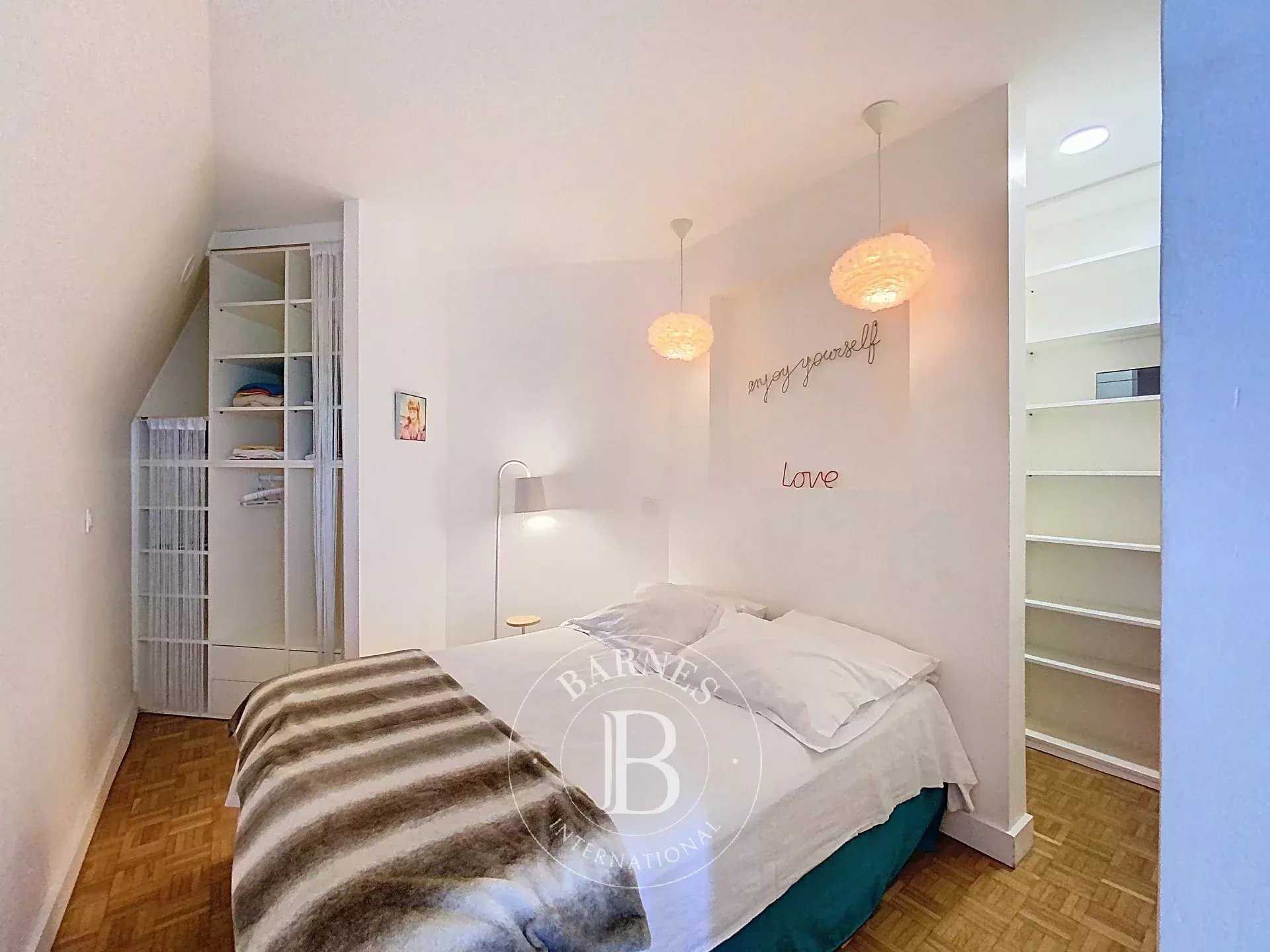 Paris  - Piso 1 Cuarto, 1 Habitacion