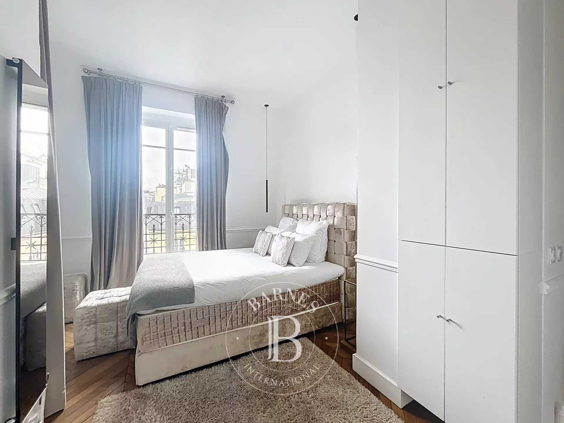 Paris  - Apartment 2 Bedrooms