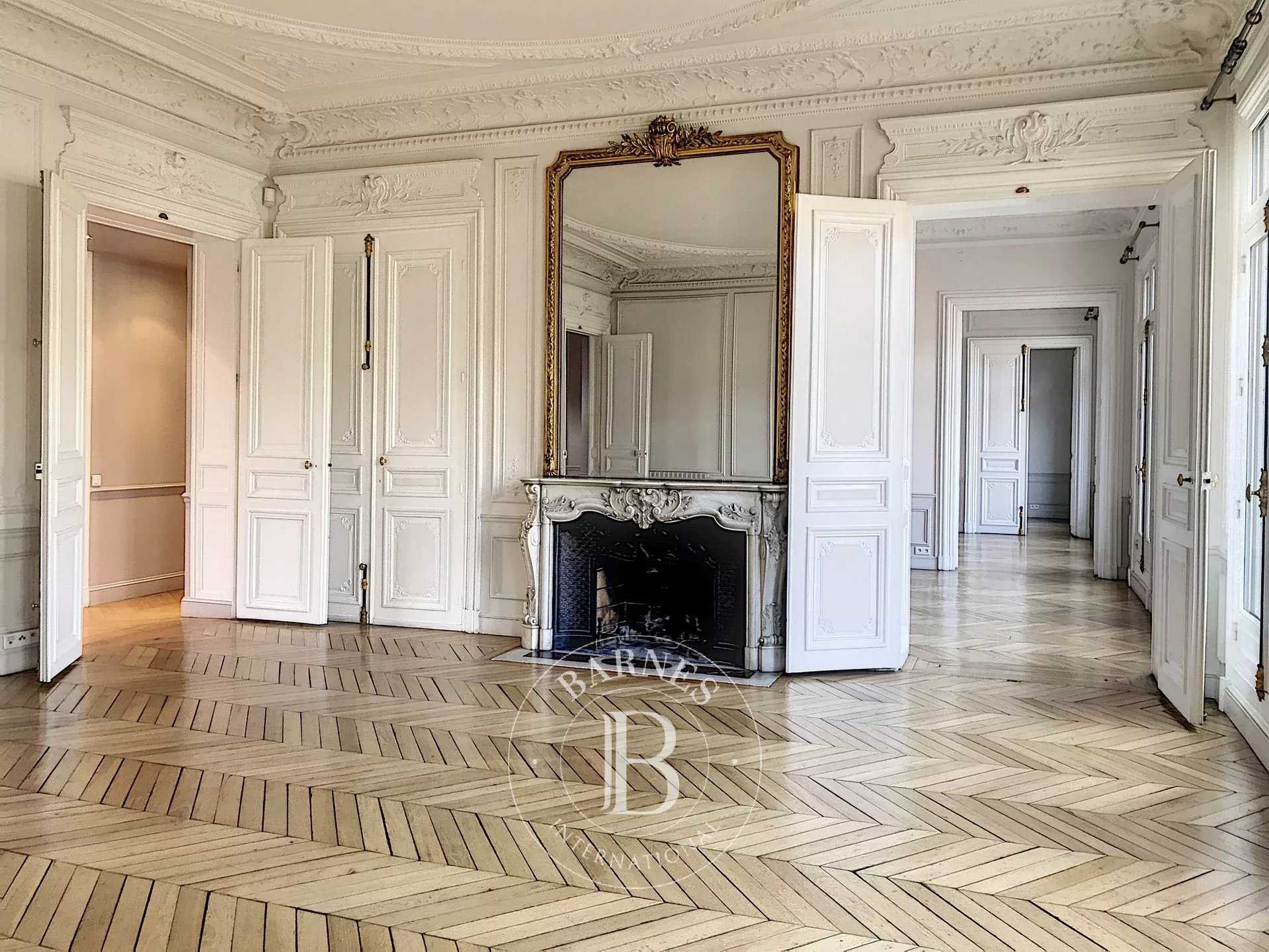 Apartment Paris 75008  -  ref 2770549 (picture 3)