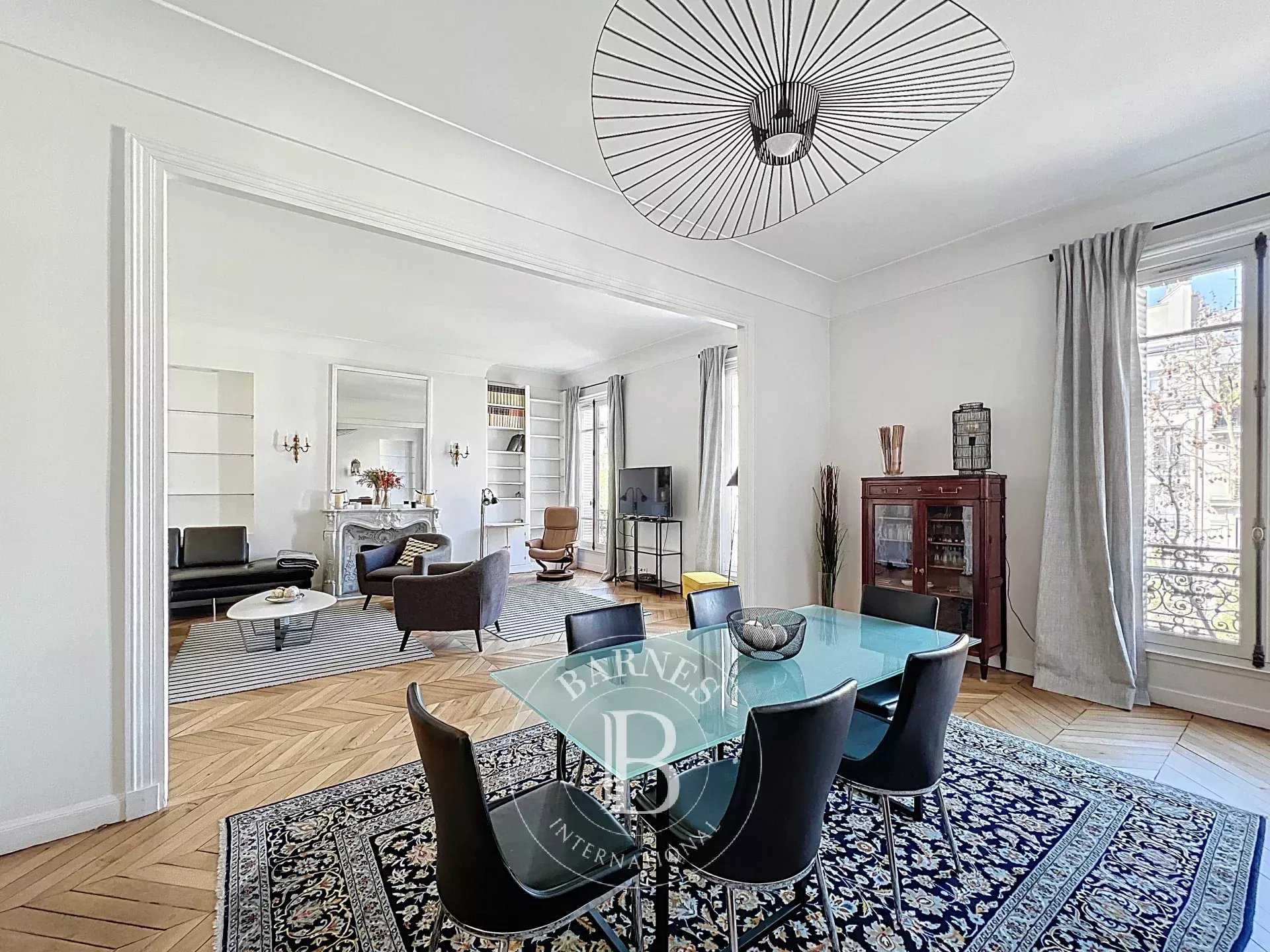 Appartement Paris 75008  -  ref 2765491 (picture 1)
