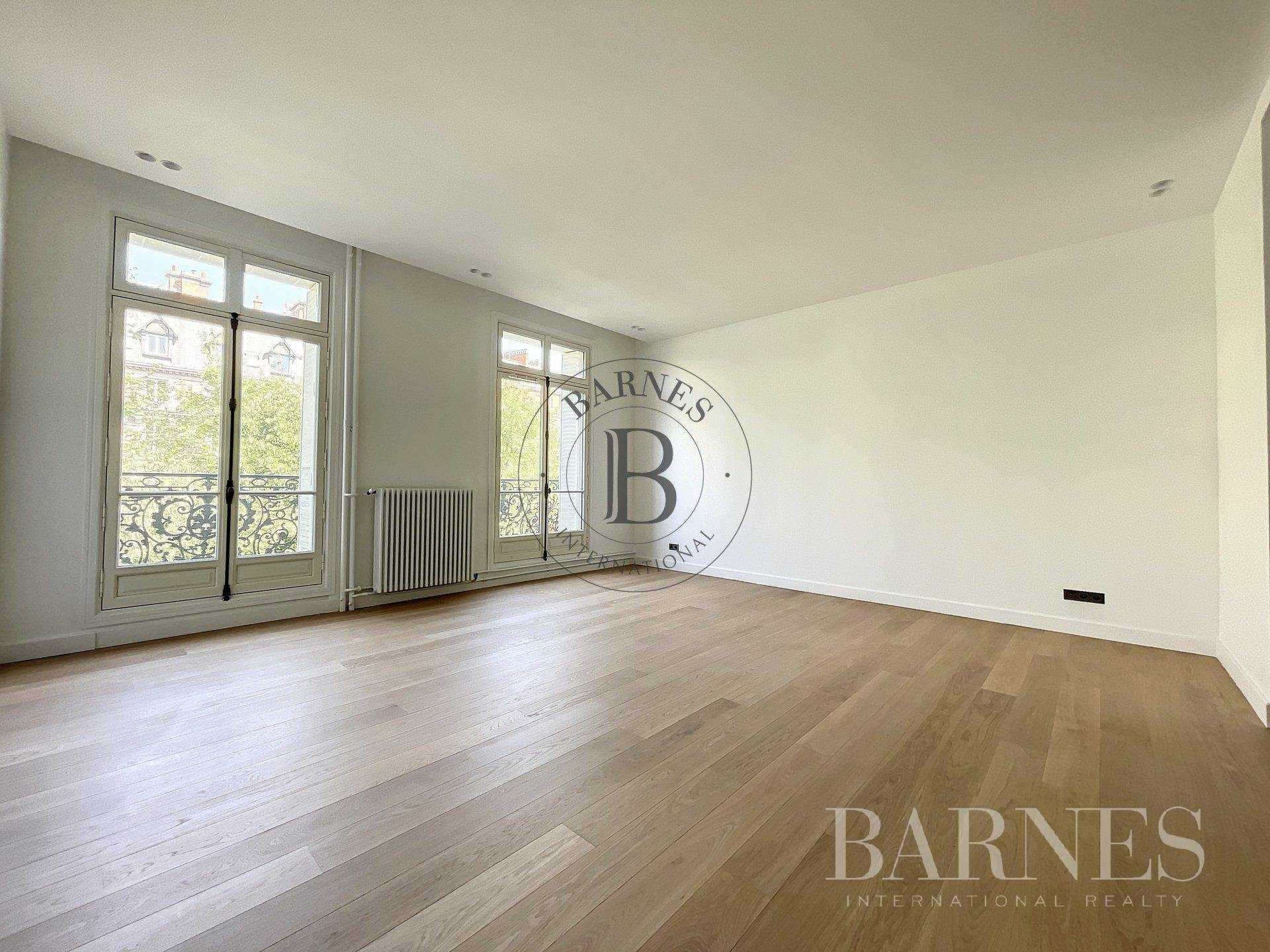 Appartement Paris 75008  -  ref 7237170 (picture 1)