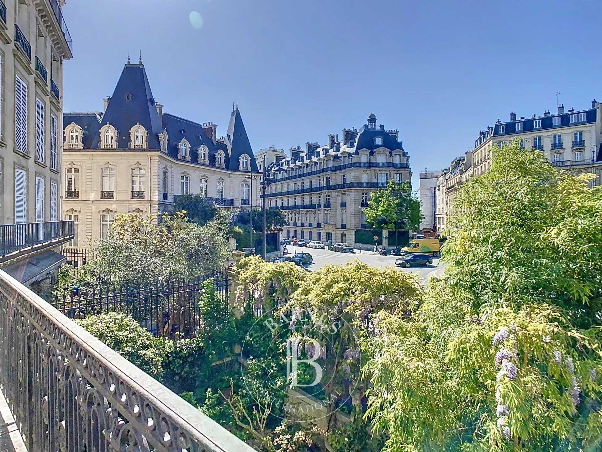 Appartement Paris 75008  -  ref 4760626 (picture 2)