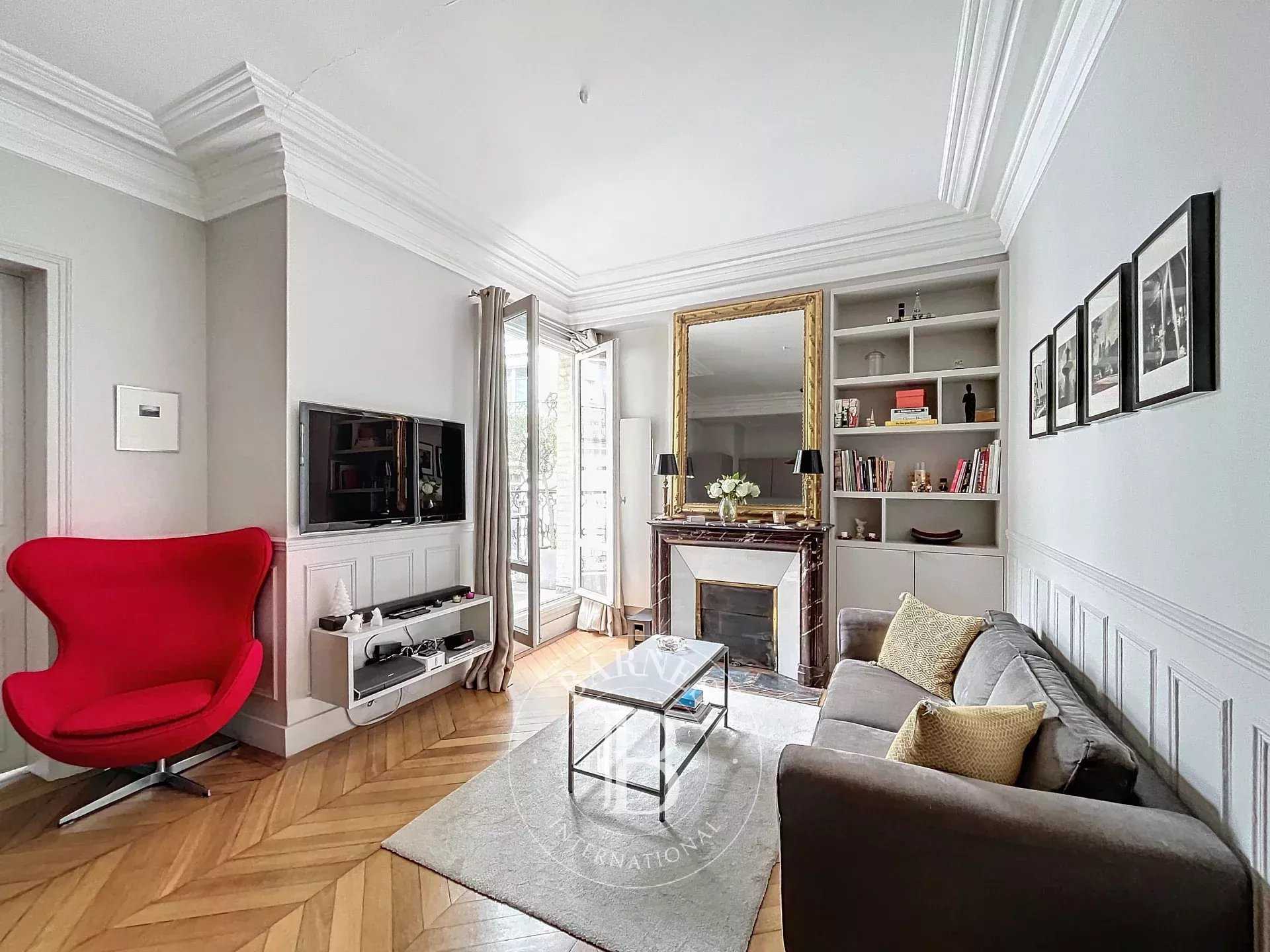 Appartement Paris 75008  -  ref 85113402 (picture 2)