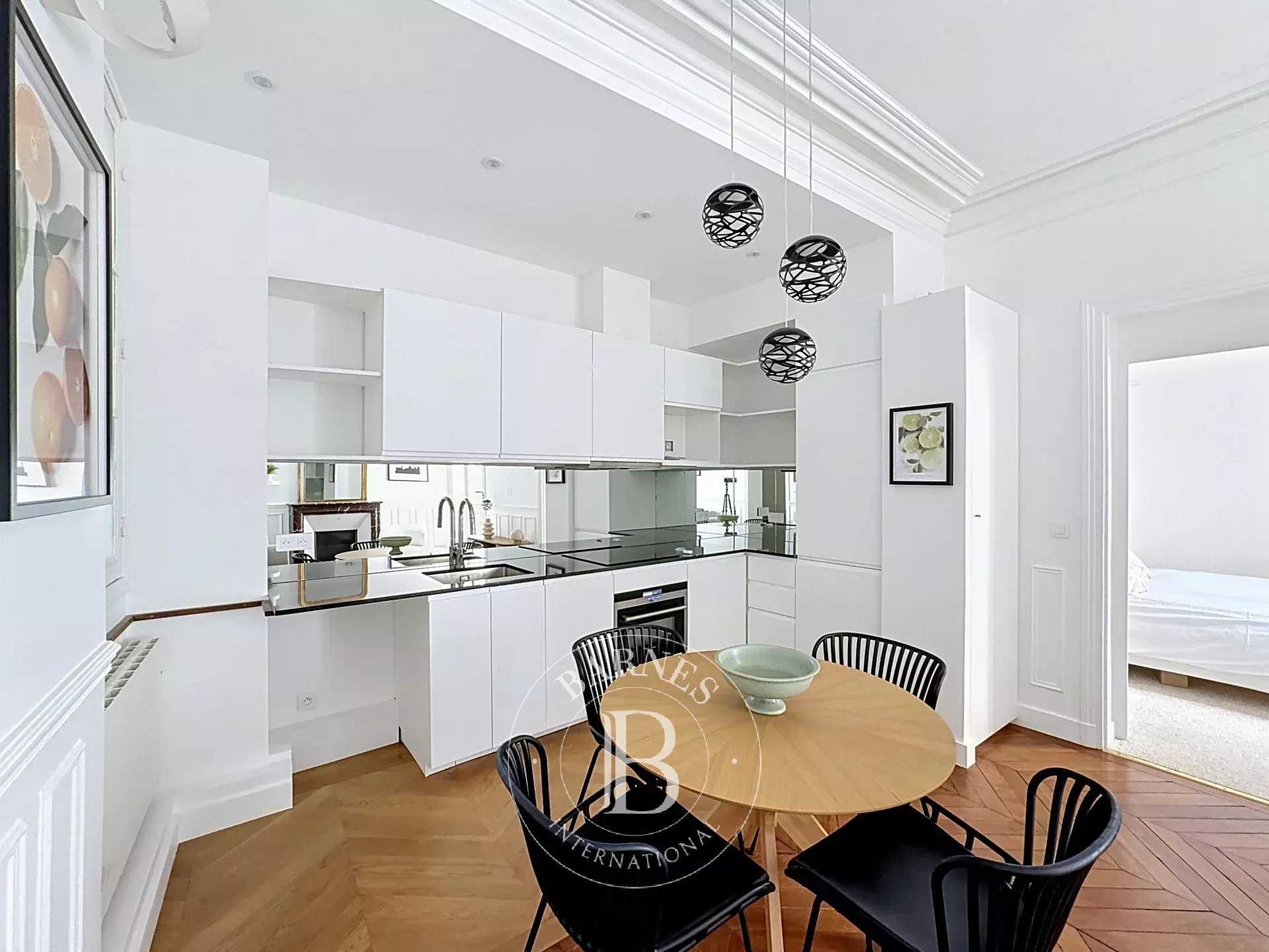Appartement Paris 75008  -  ref 86916400 (picture 3)