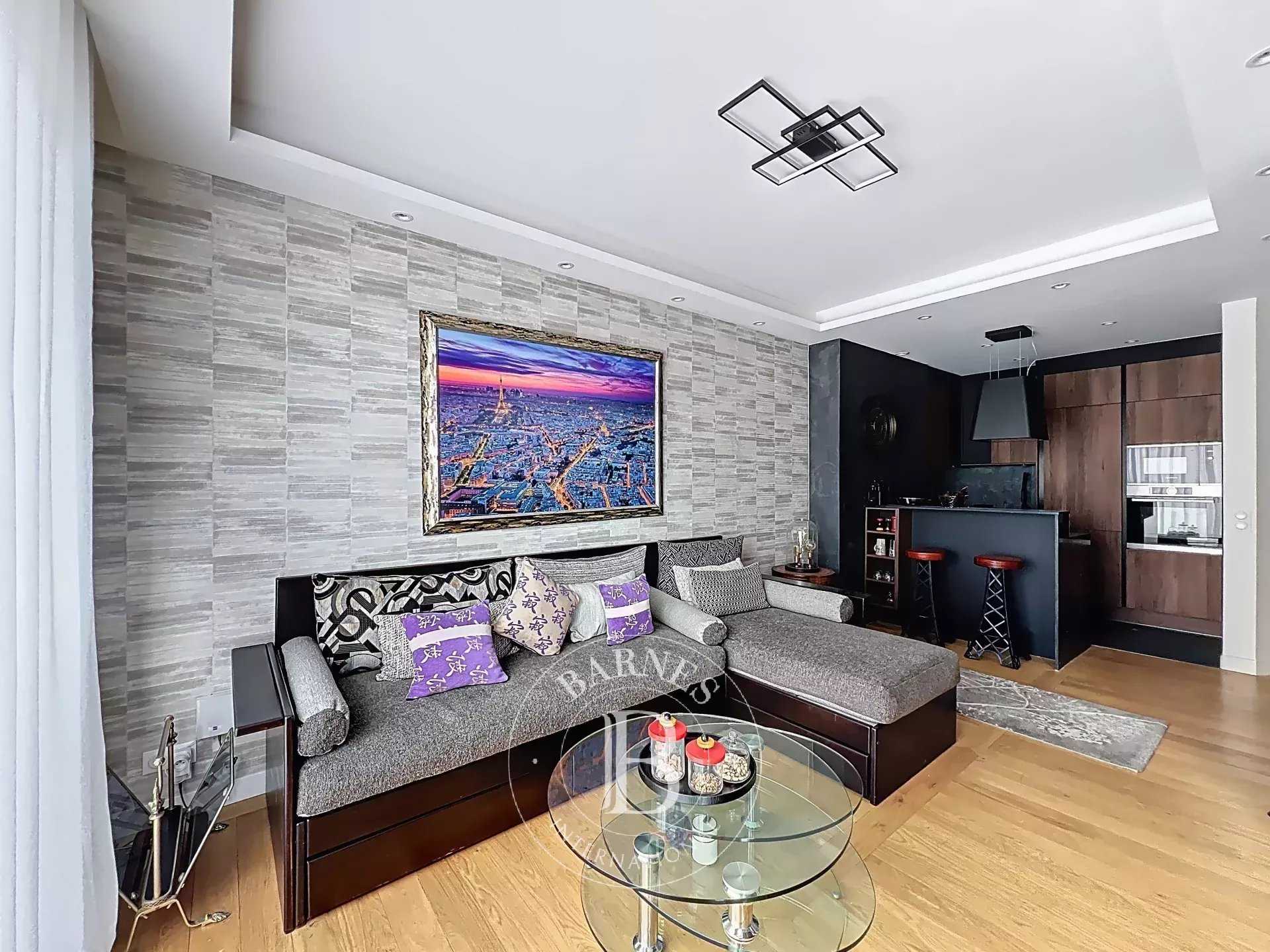 Apartment Paris 75008  -  ref 85719470 (picture 1)