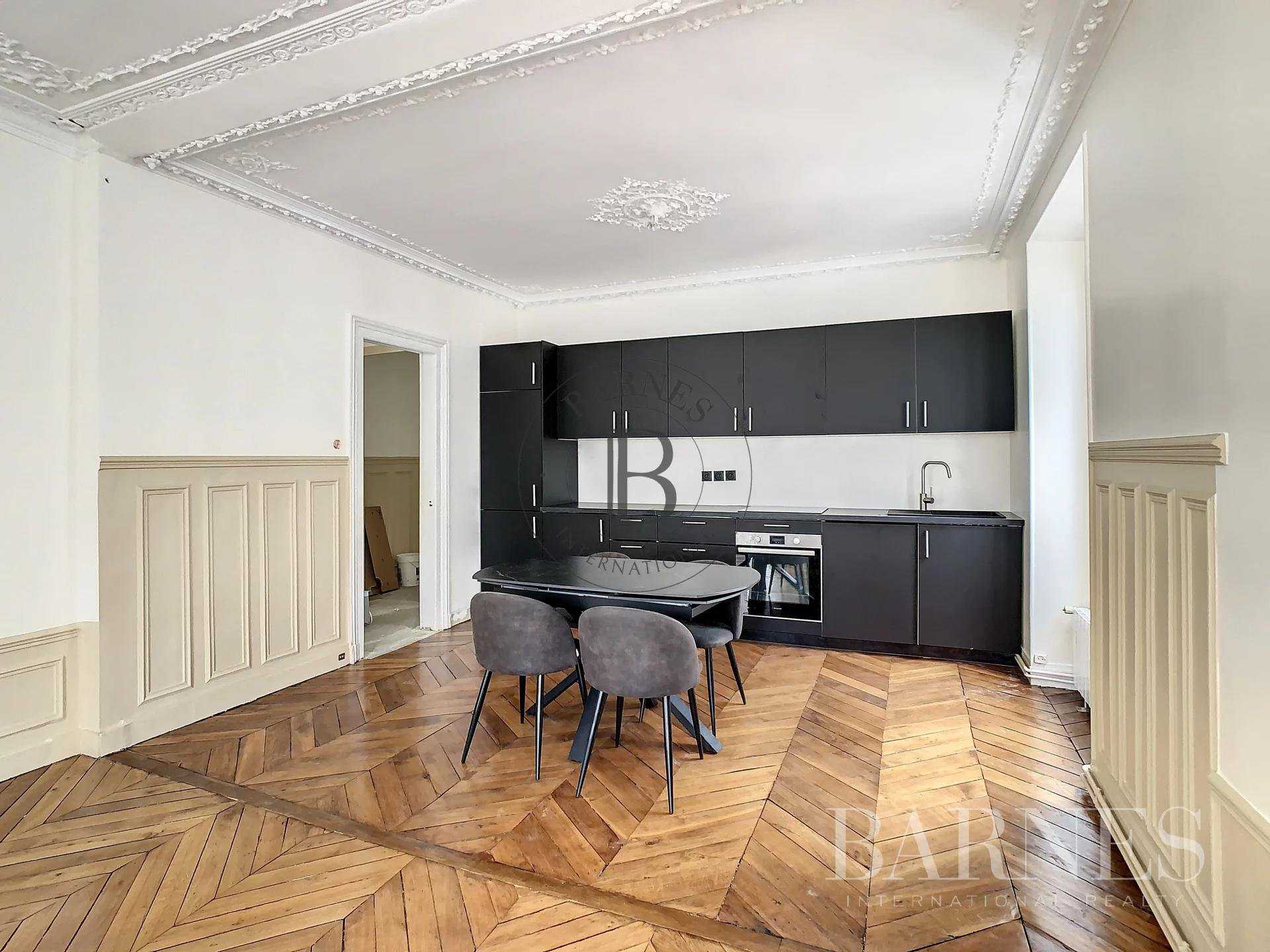 Apartment Paris 75008  -  ref 6879224 (picture 3)