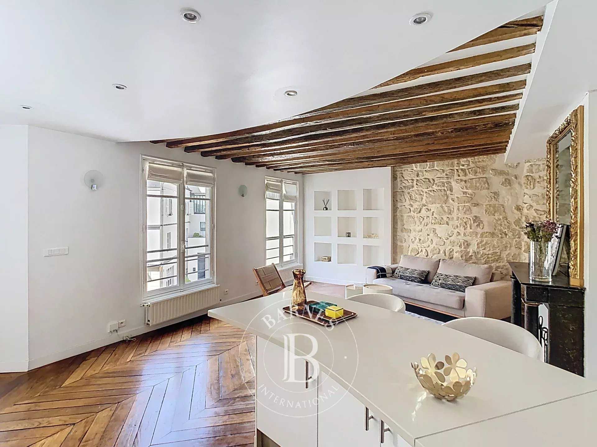 Apartment Paris 75001  -  ref 85674757 (picture 2)