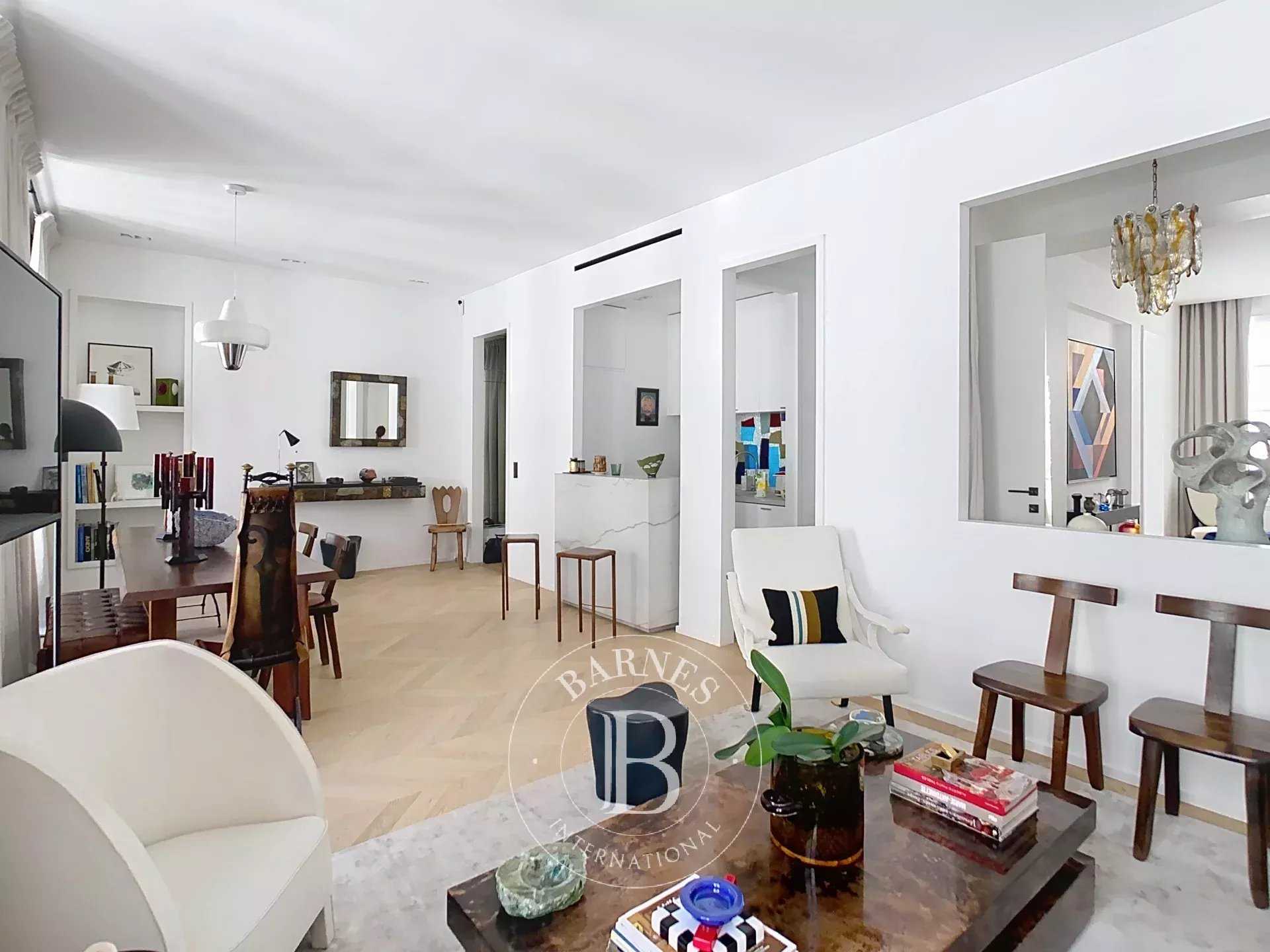 Appartement Paris 75001  -  ref 87069044 (picture 2)