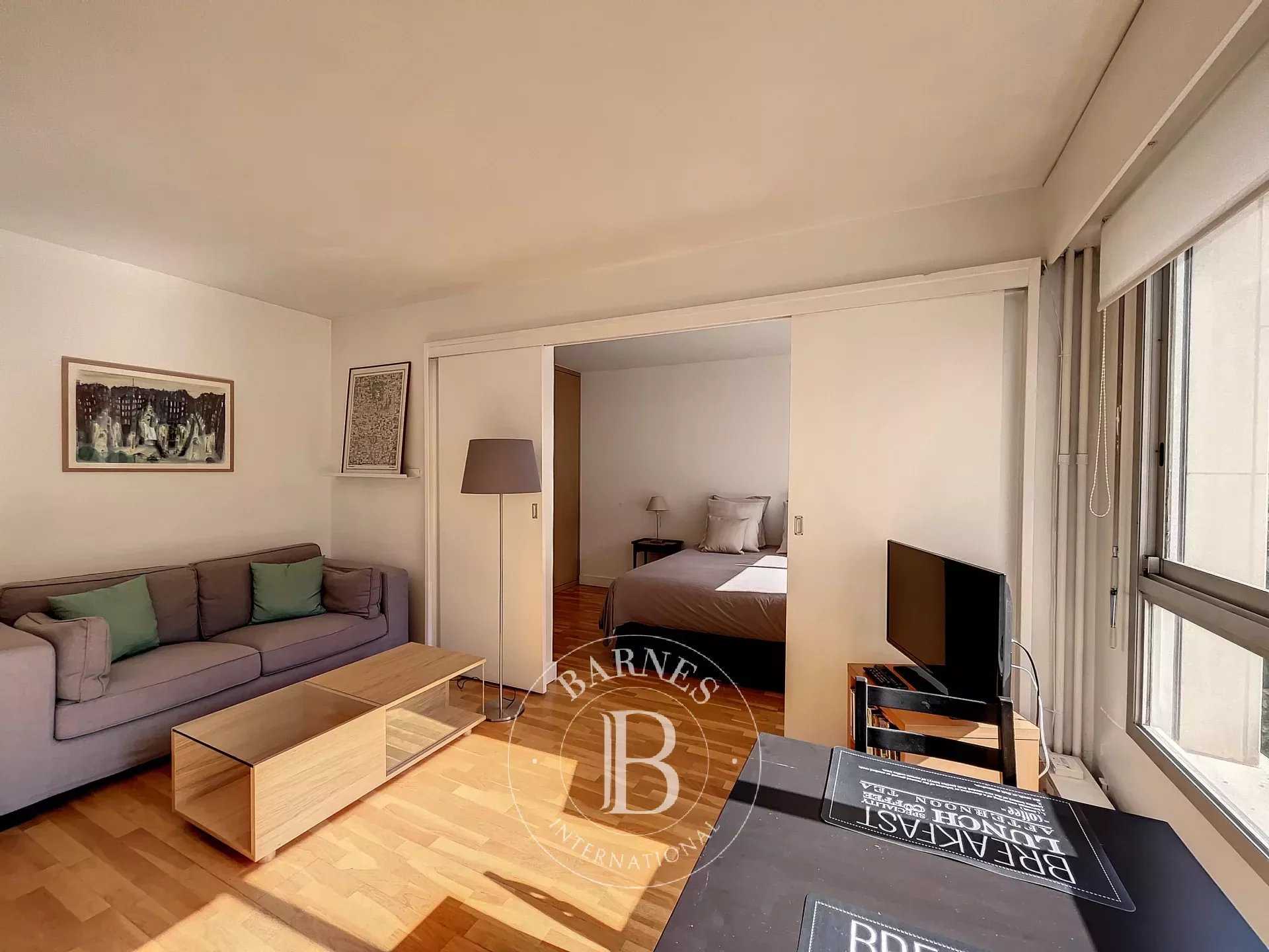 Appartement Paris 75008  -  ref 83285595 (picture 2)