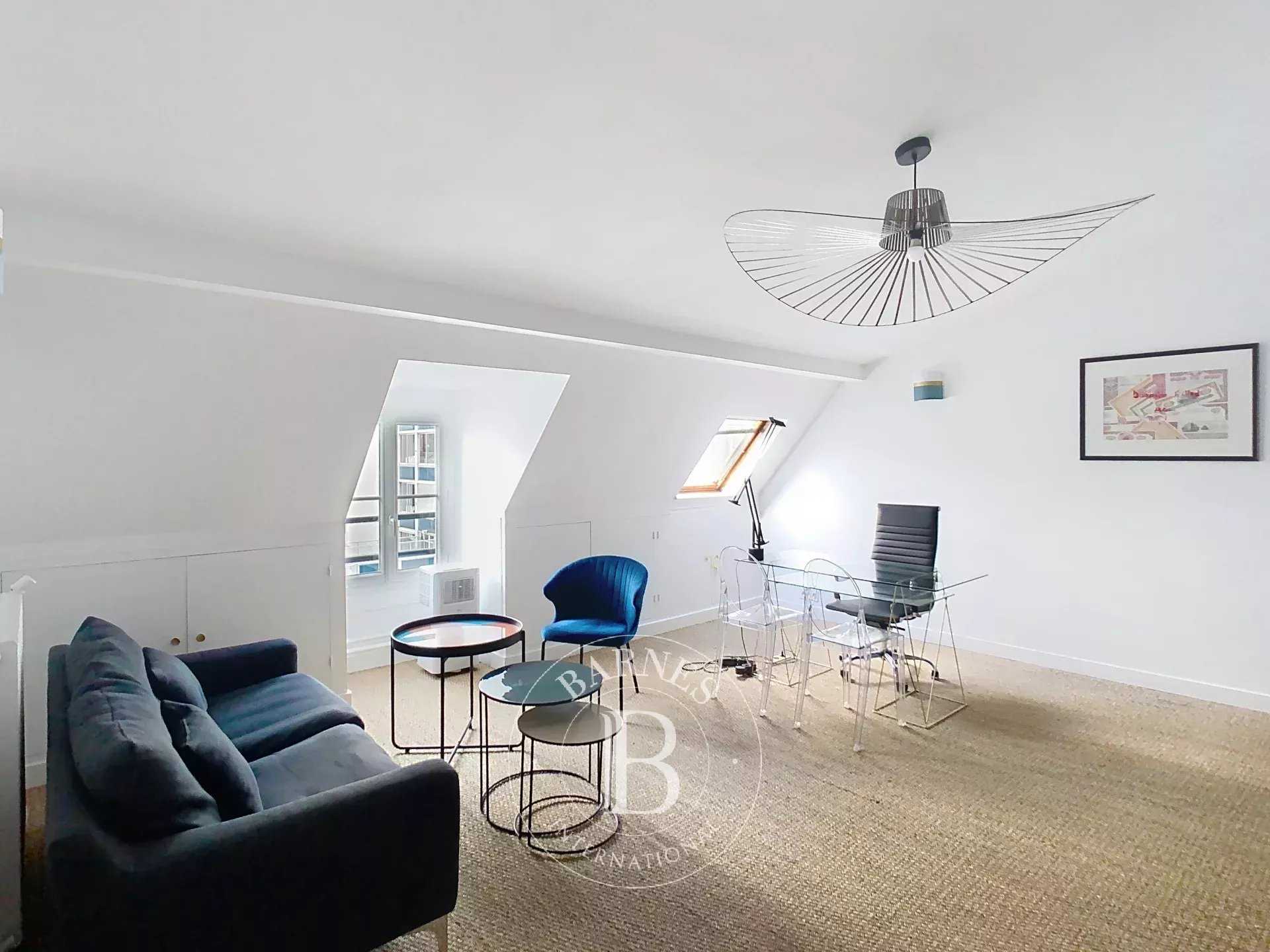 Appartement Paris 75008  -  ref 85944018 (picture 2)