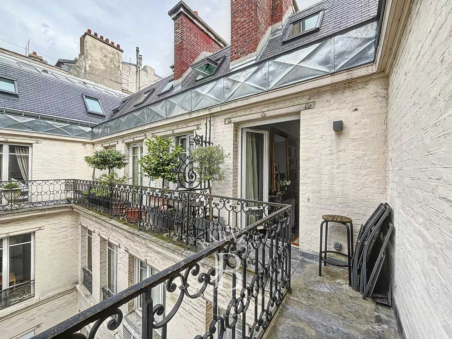 Appartement Paris 75008  -  ref 85113402 (picture 3)