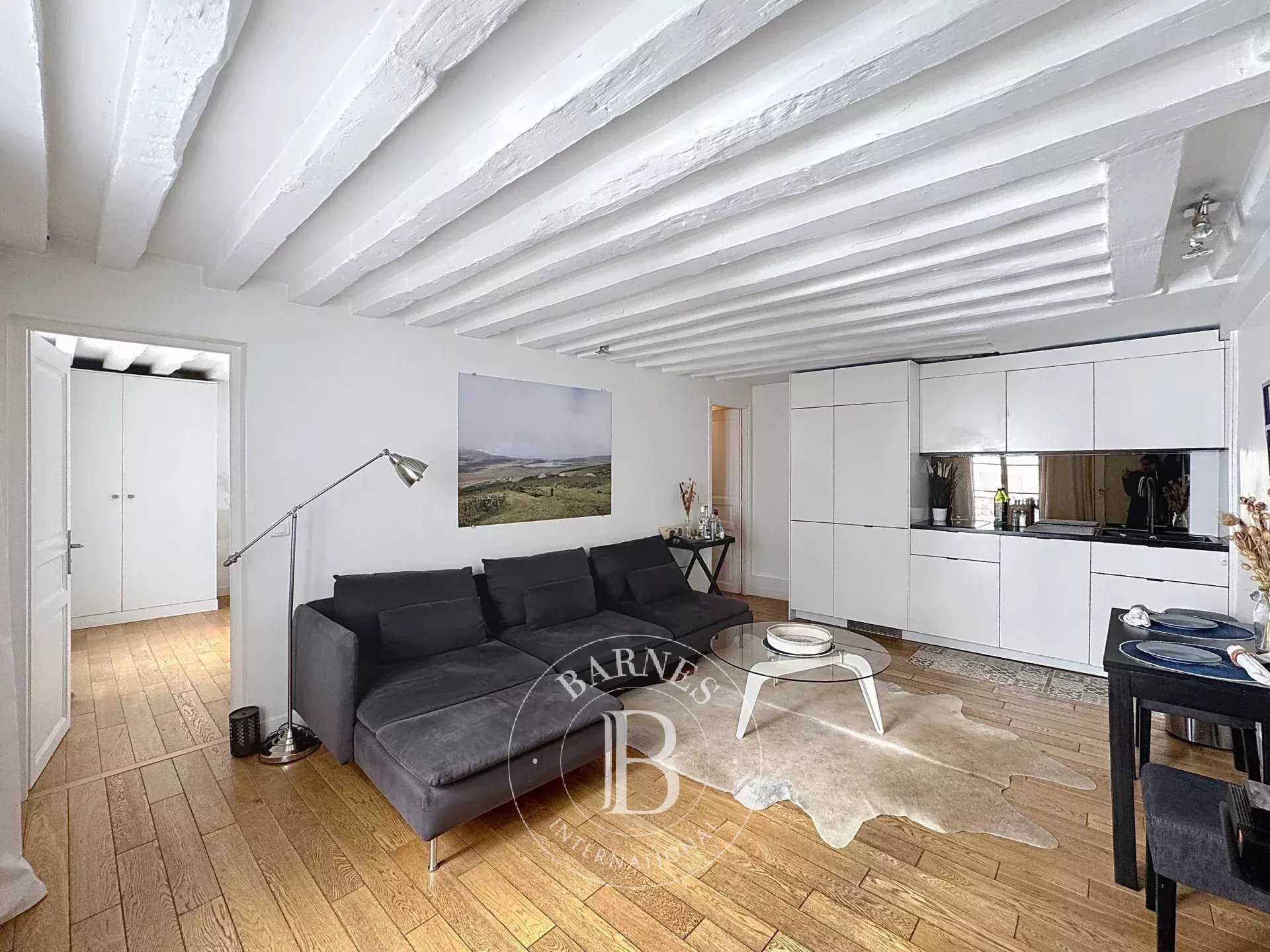 Piso Paris 75001  -  ref 2765855 (picture 1)