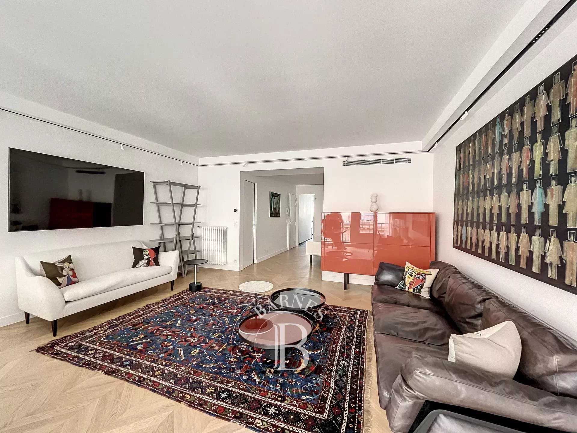 Appartement Paris 75008  -  ref 83635347 (picture 1)