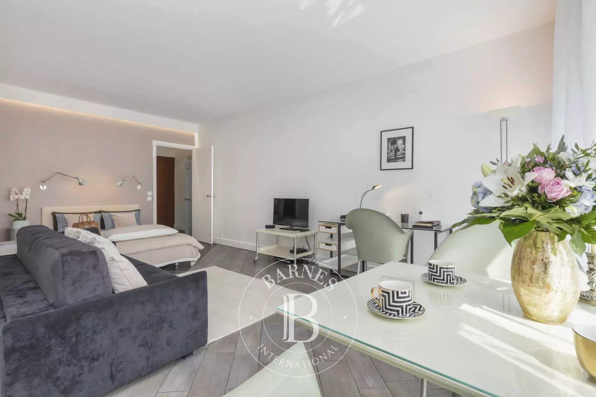 Piso Paris 75008  -  ref 83014352 (picture 1)