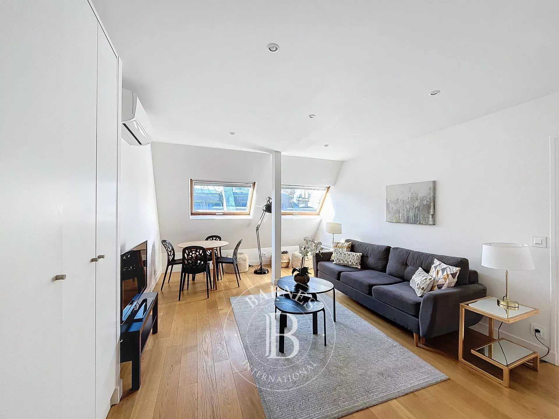 Appartement Paris 75008  -  ref 85650096 (picture 1)
