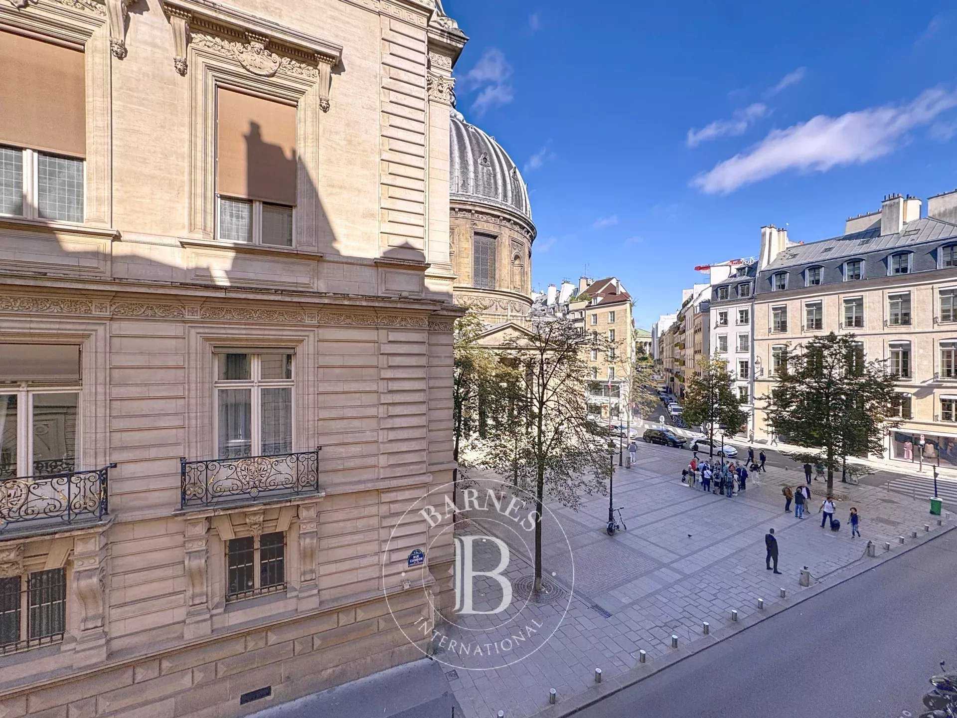Apartment Paris 75001  -  ref 86215444 (picture 2)