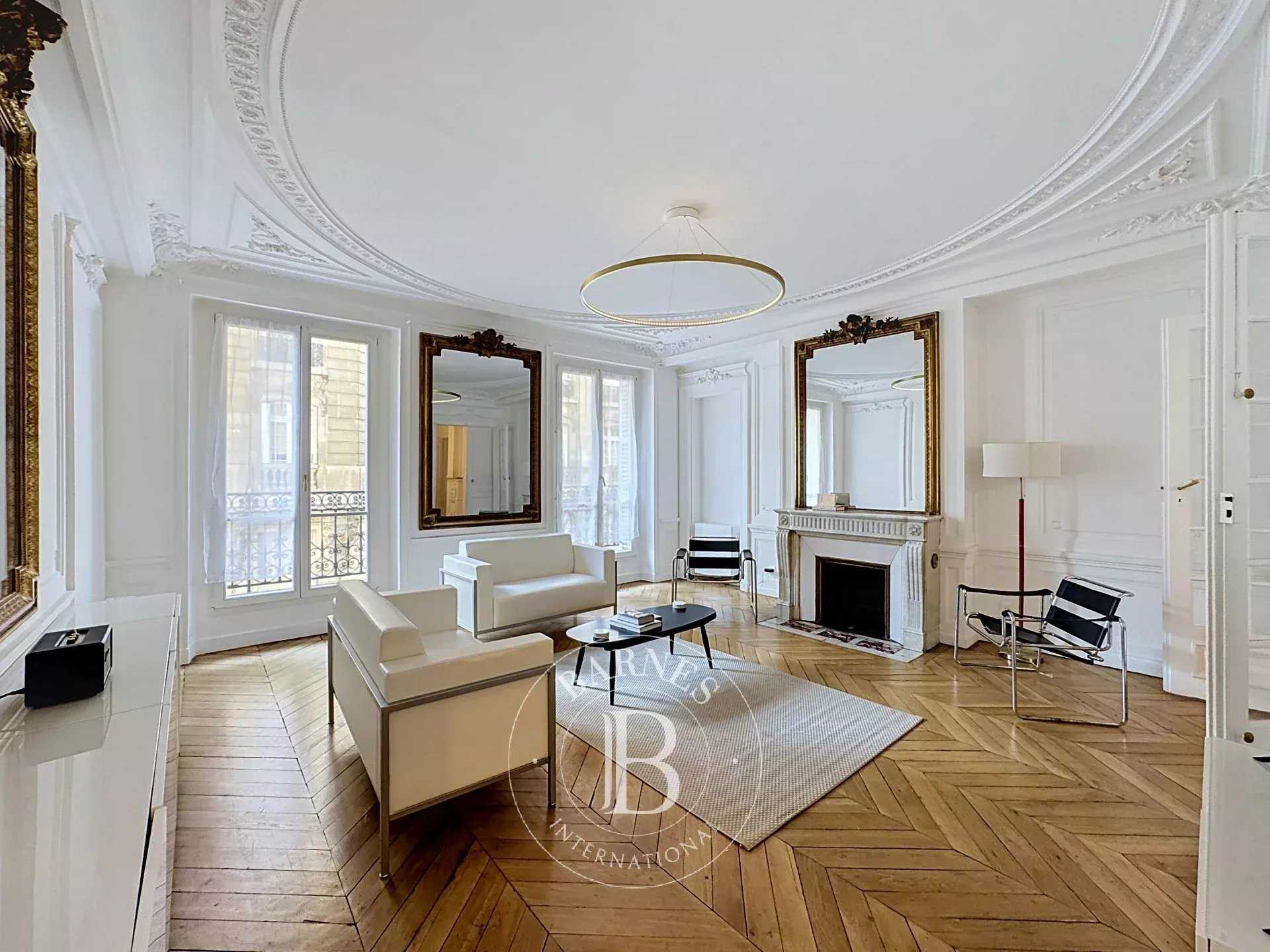 Appartement Paris 75008  -  ref 87218325 (picture 1)
