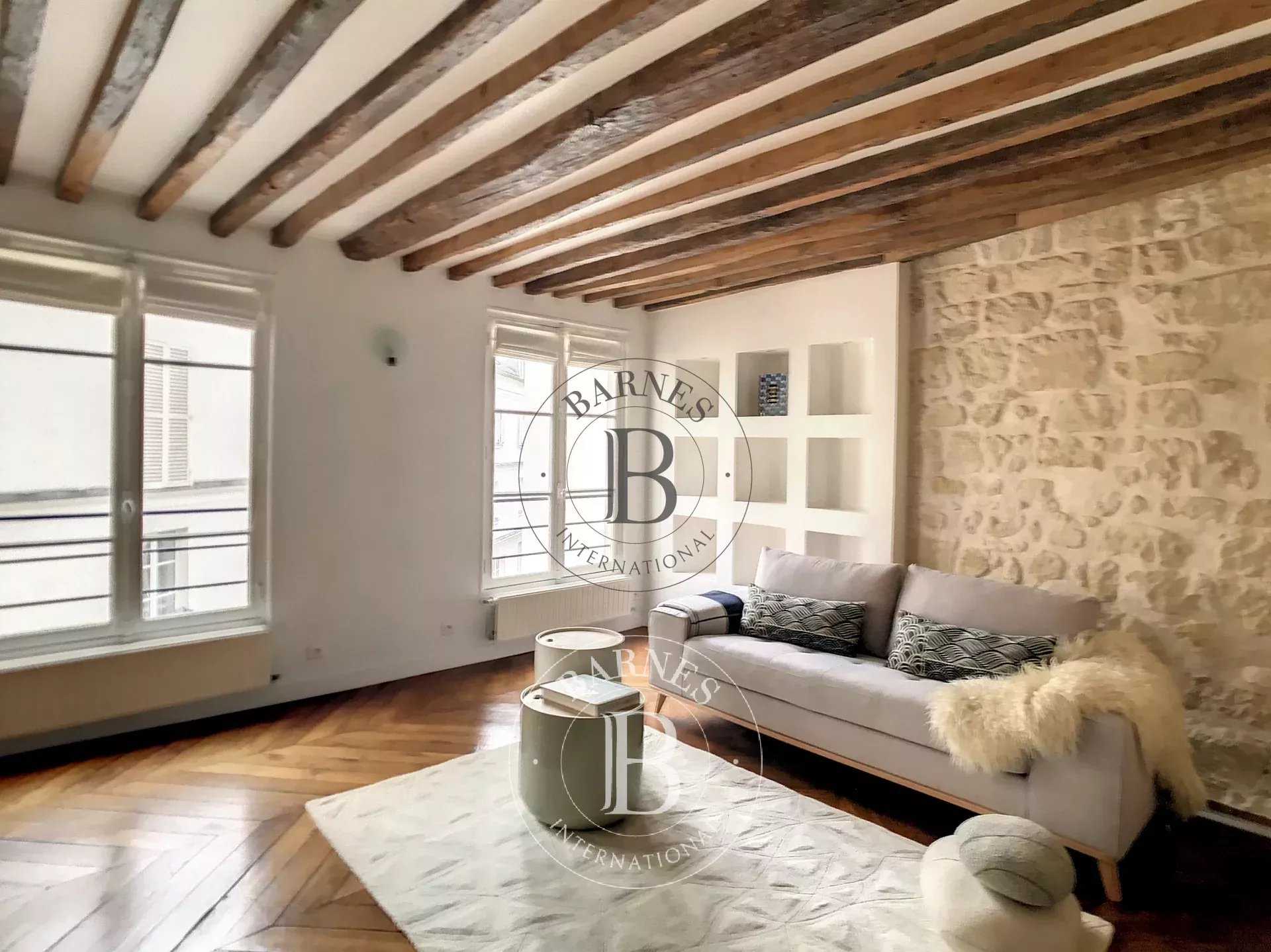 Appartement Paris 75001  -  ref 85674757 (picture 3)