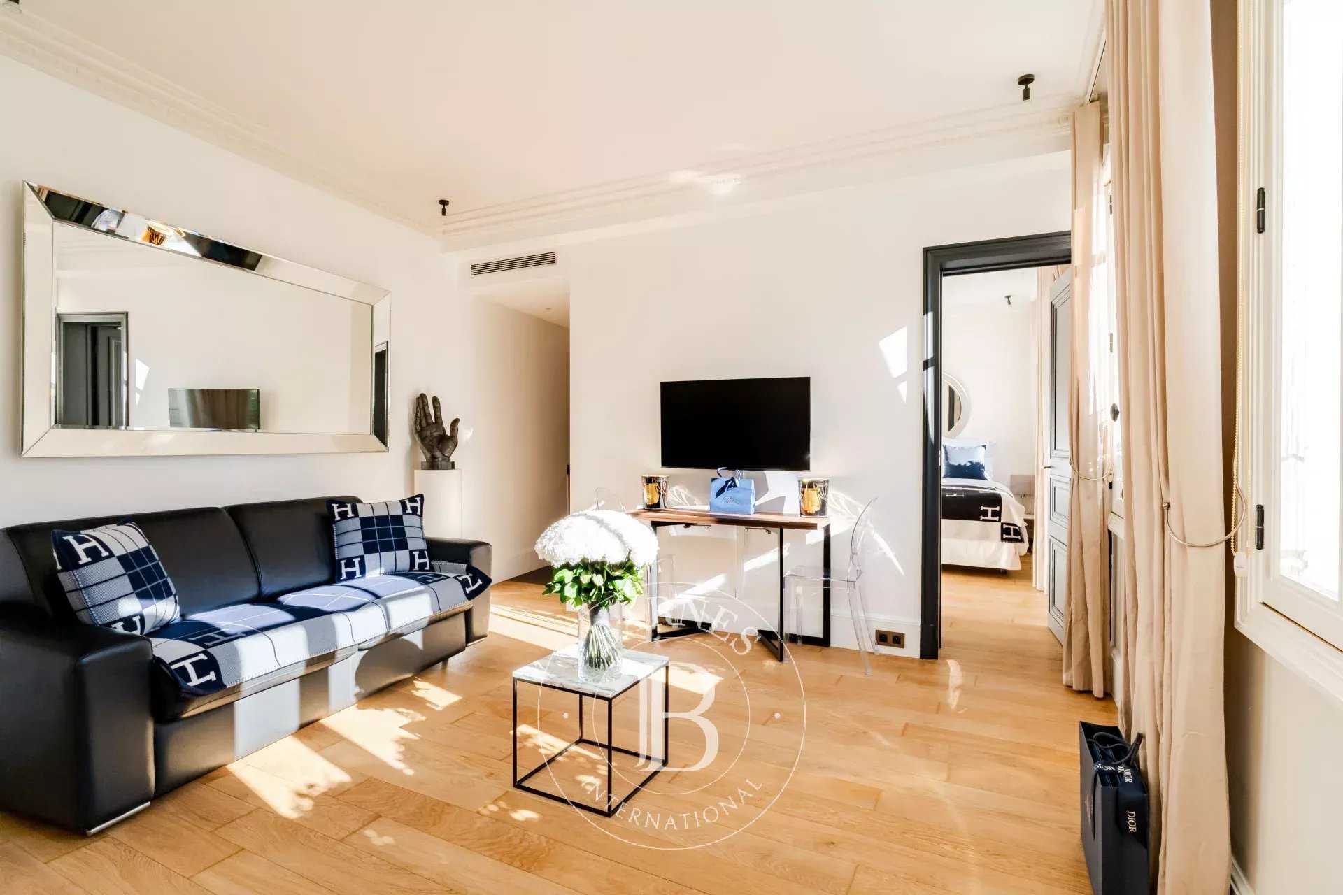 Appartement Paris 75001  -  ref 87107227 (picture 1)