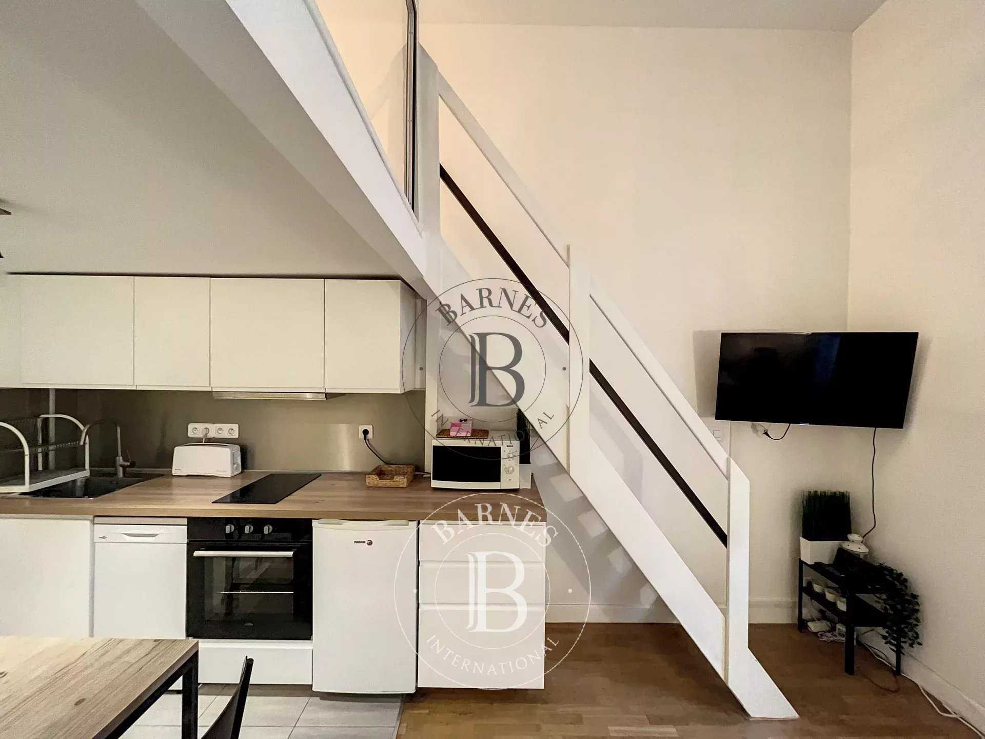 Appartement Paris 75008  -  ref 4196706 (picture 2)